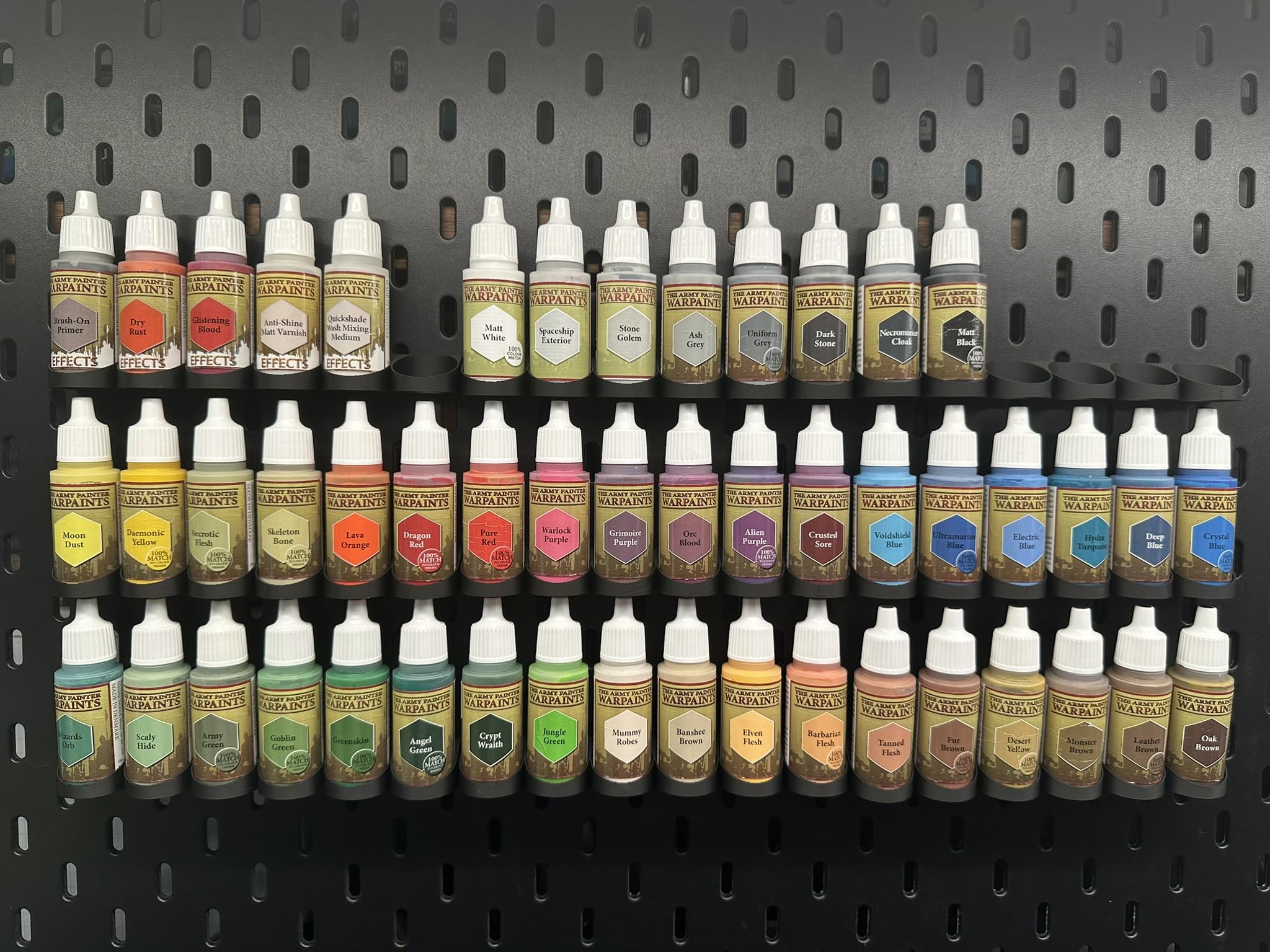Support SKADIS pour 6 peintures Army Painter et Vallejo