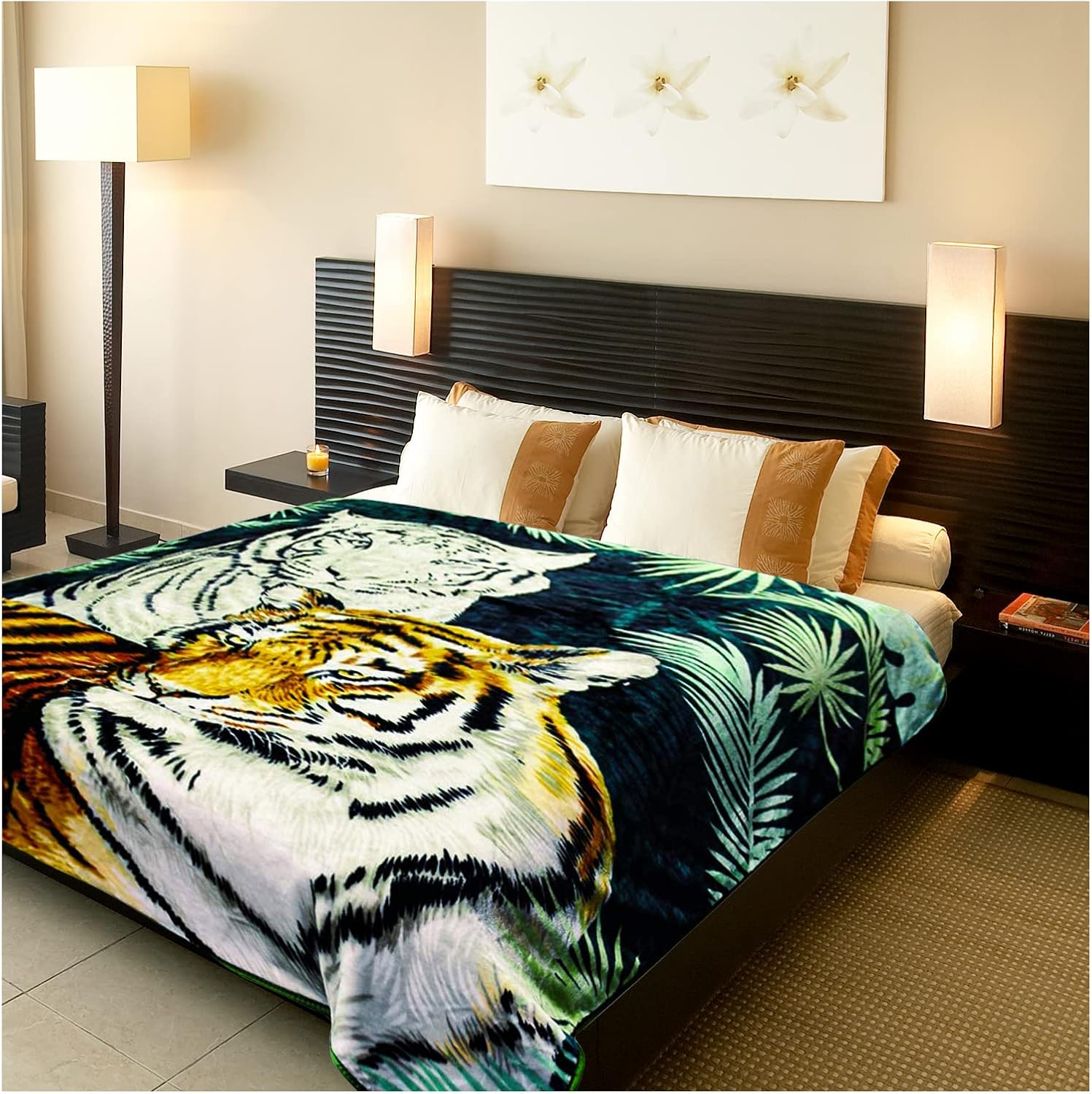 Hiyoko Tiger Blanket - Faux Fur Throw Blanket, Korean Mink Fleece 75”x90” Bed Blankets Queen Size