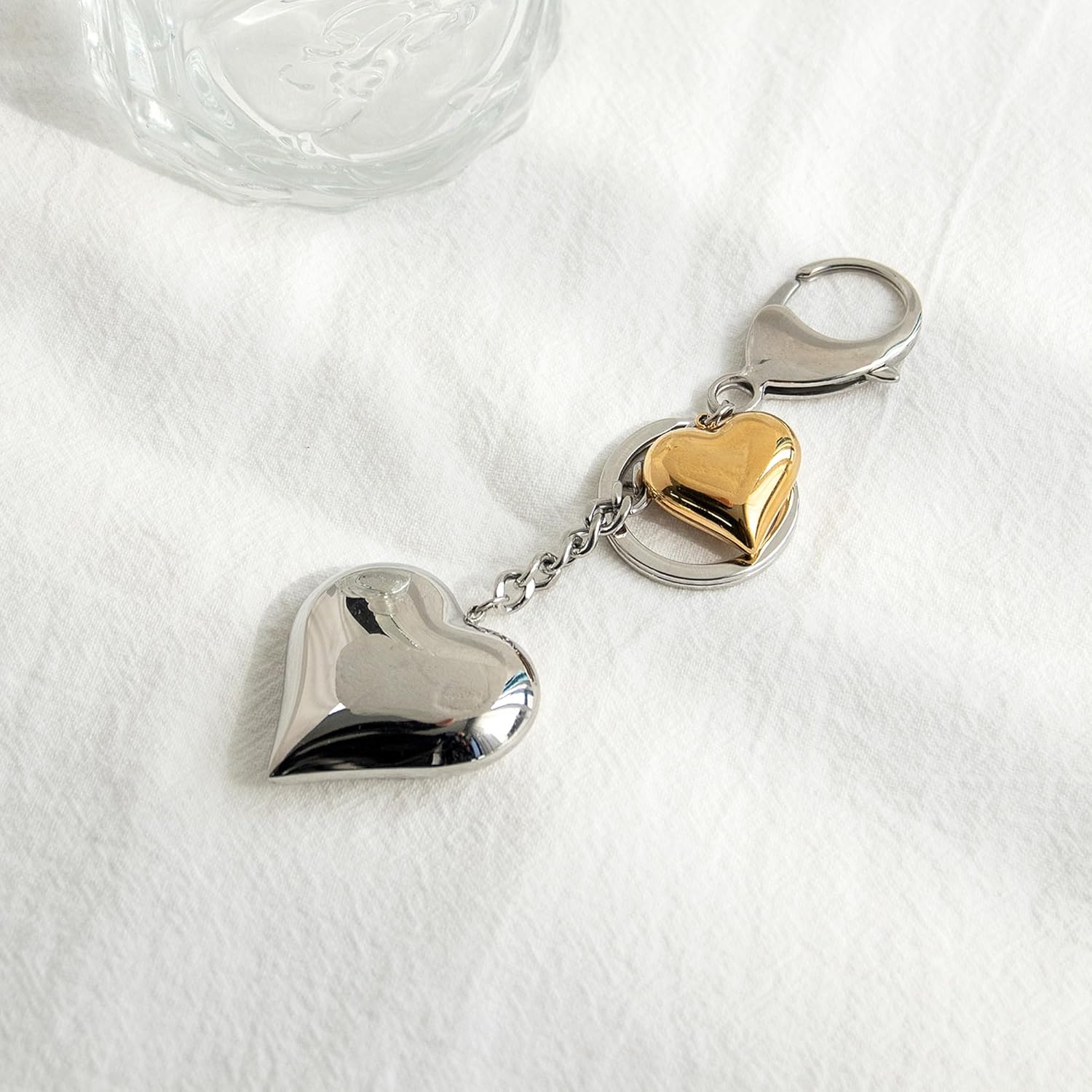 FAMARINE Heart Keychain Gold And Sliver Heart KeyChain For Car Keys Bag Charms Purse Charms Accessories - Image 3