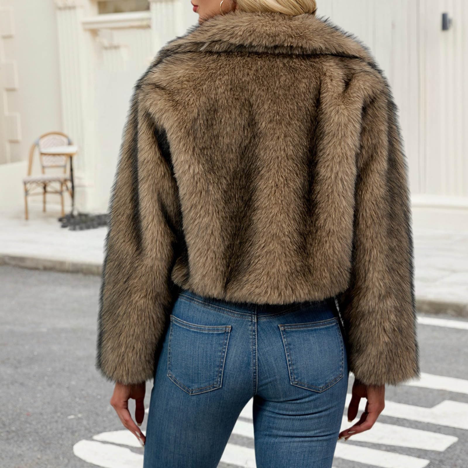 Lussuosa giacca sintetica invernale calda, cappotto corto con colletto, elegante capospalla in stile cardigan ampio per la moda autunnale e per il freddo.