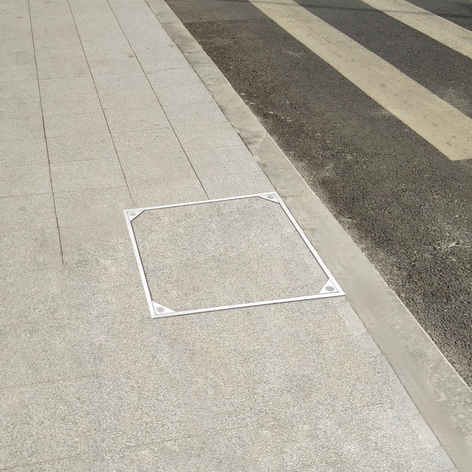 Manhole - Cubierta para alcantarilla (40 x 40 x 5,5 cm, aluminio, para jardines, aceras, plata)