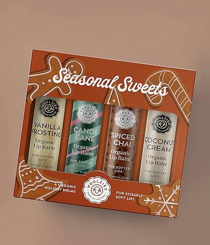 Miniatura 2 de Seasonal Sweets - Juego de 4 bálsamos labiales orgánicos, incluye glaseado de vainilla, bastón de caramelo, chai especiado y crema de coco