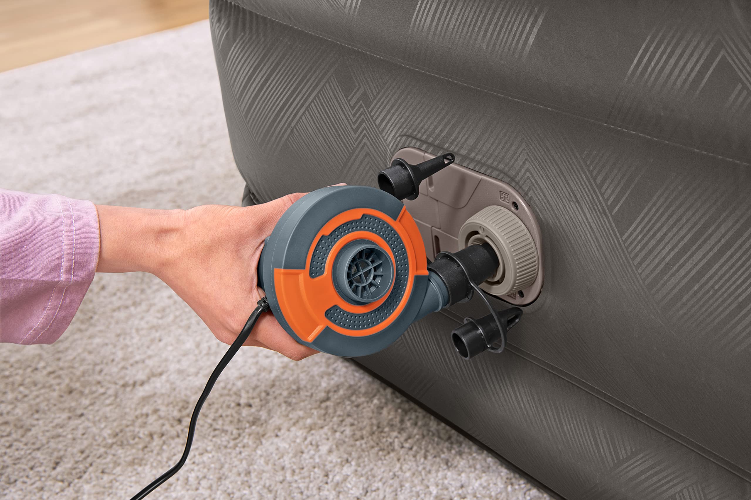 75" x 38" x 18"/1.91m x 97cm x 46cm Fortech Air Mattress Twin Built-in AC pump