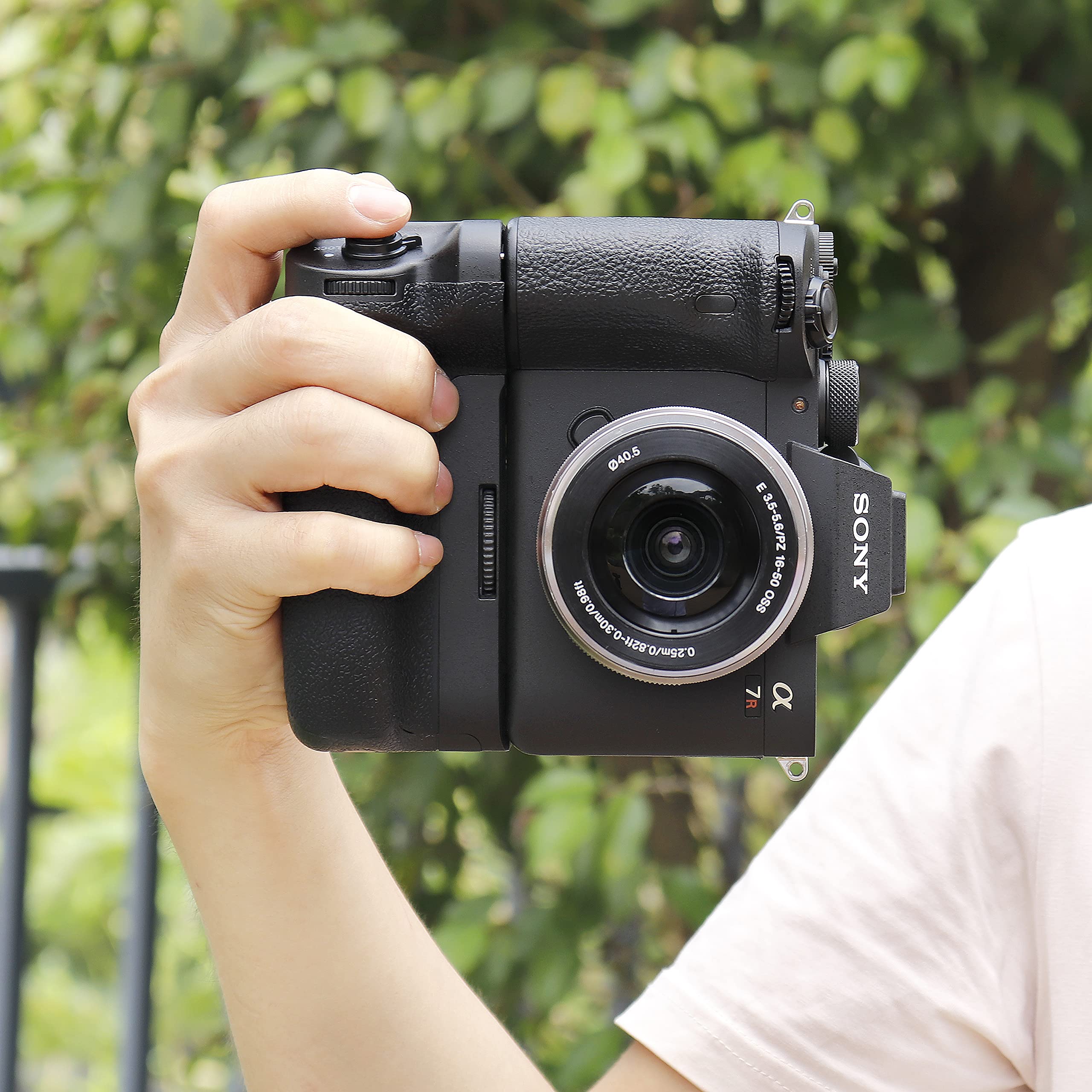 A6400 Battery Pack A6300 Battery Grip Meike MK-A6300 Pro Vertical