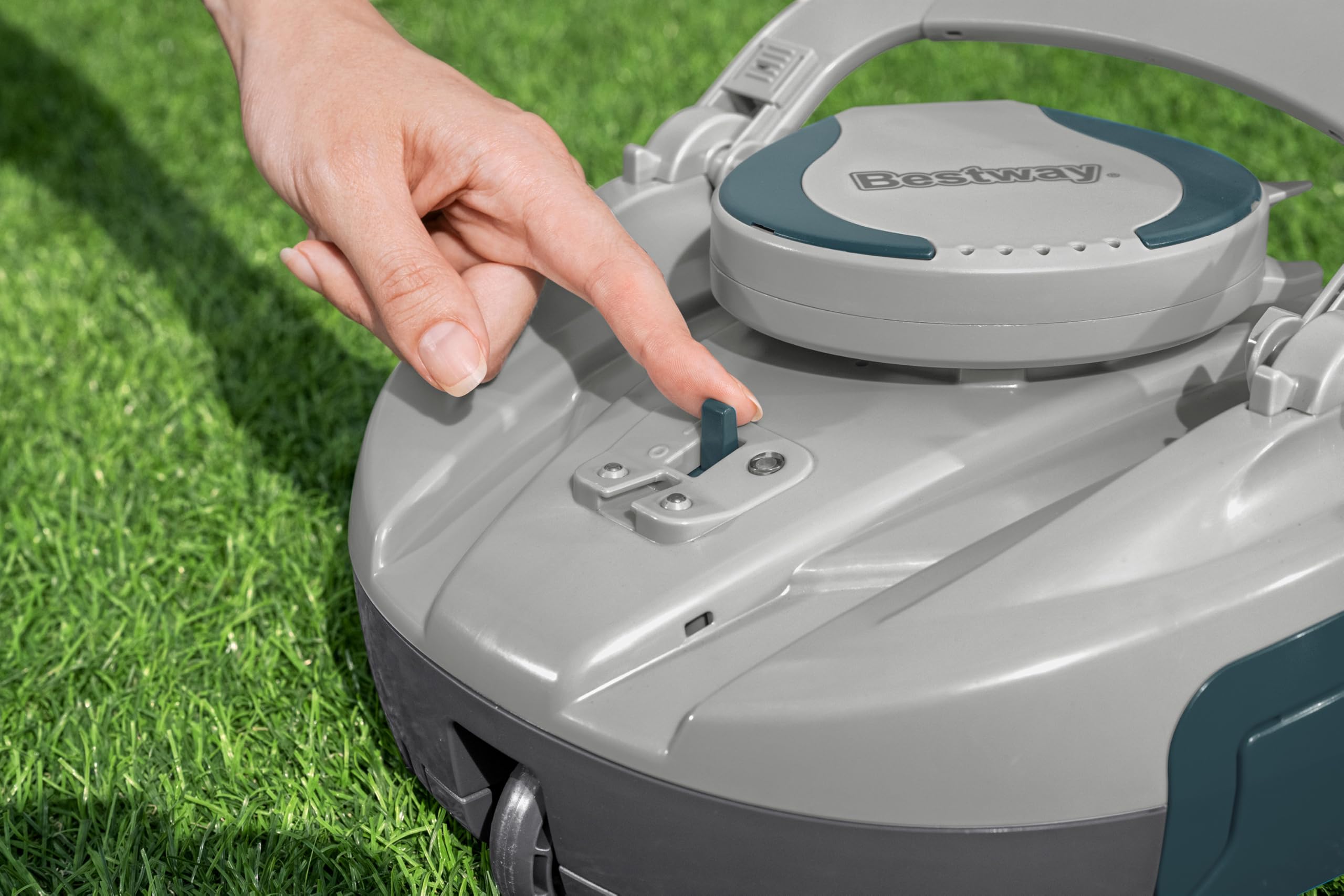 Aspiradora robótica para Piscinas AquaTronix G150