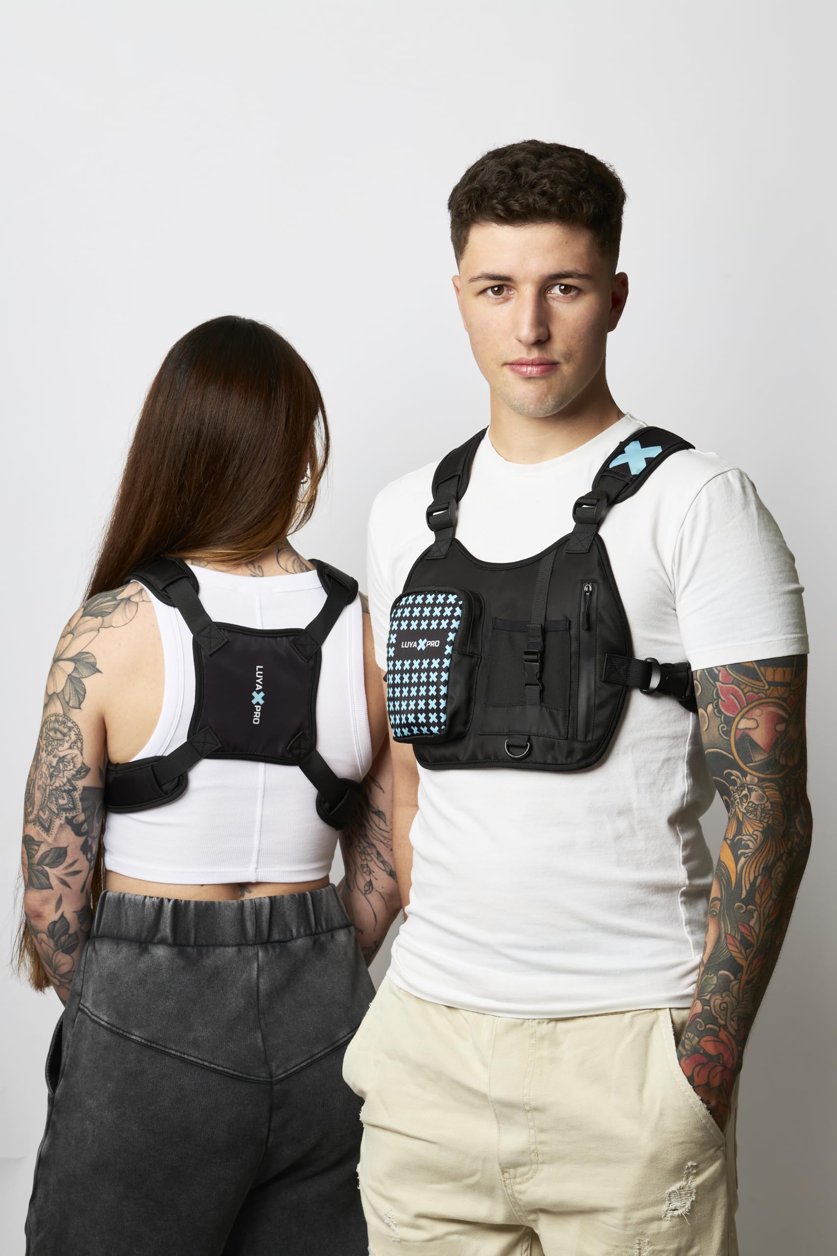 Pechera Cámara de acción Universal teléfono Pecho Correa arnés Montaje para Smartphone, Mochila Multifuncional con Bolsillos, Deportes Extremos como Moto, Bicicleta, Accesorio Movil (Xpro)