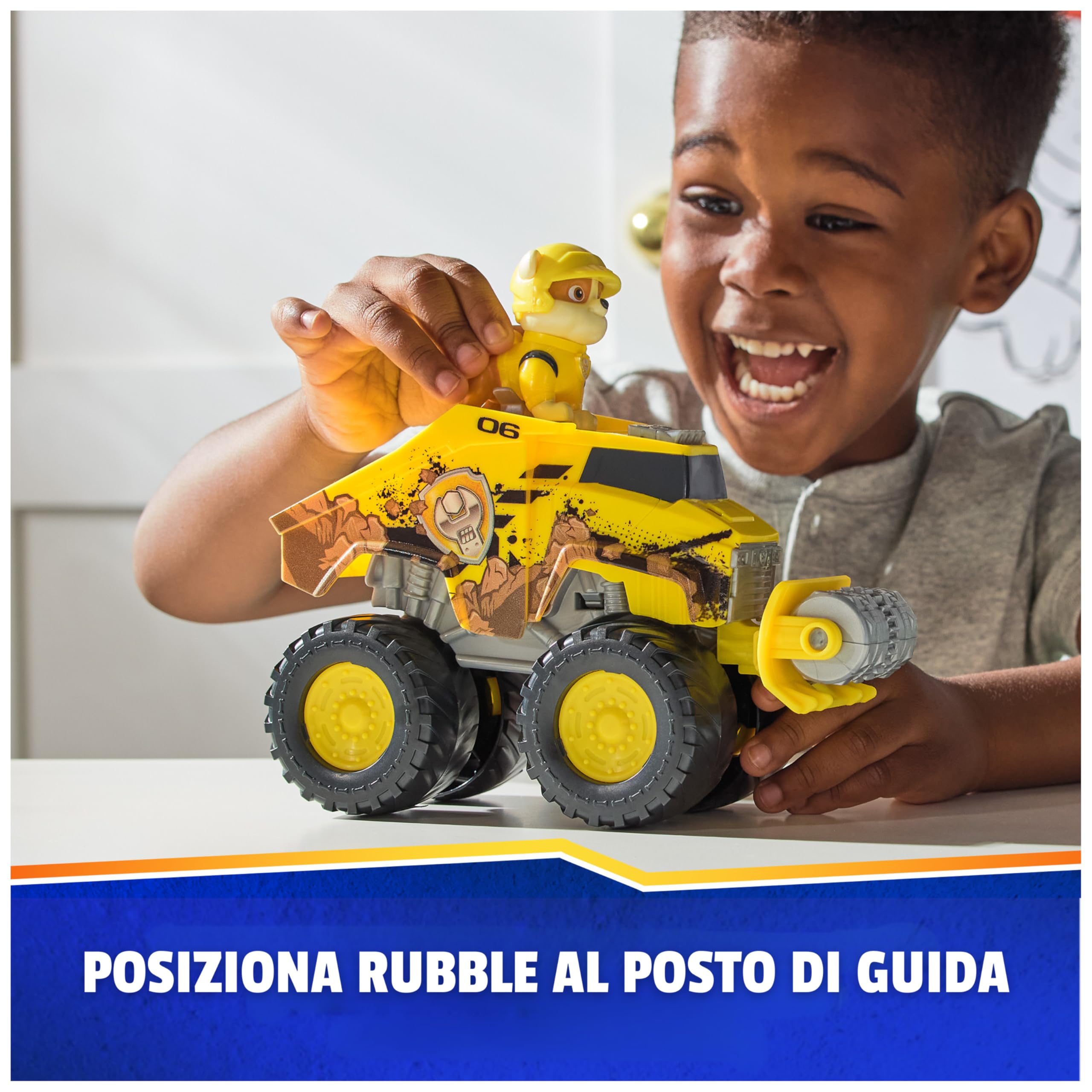 Paw Patrol: Rescue Wheels, Bulldozer di Rubble, Veicolo Giocattolo con Trasformazione e Personaggio Collezionabile, Giocattoli per Bambini e Bambine, 3+ Anni