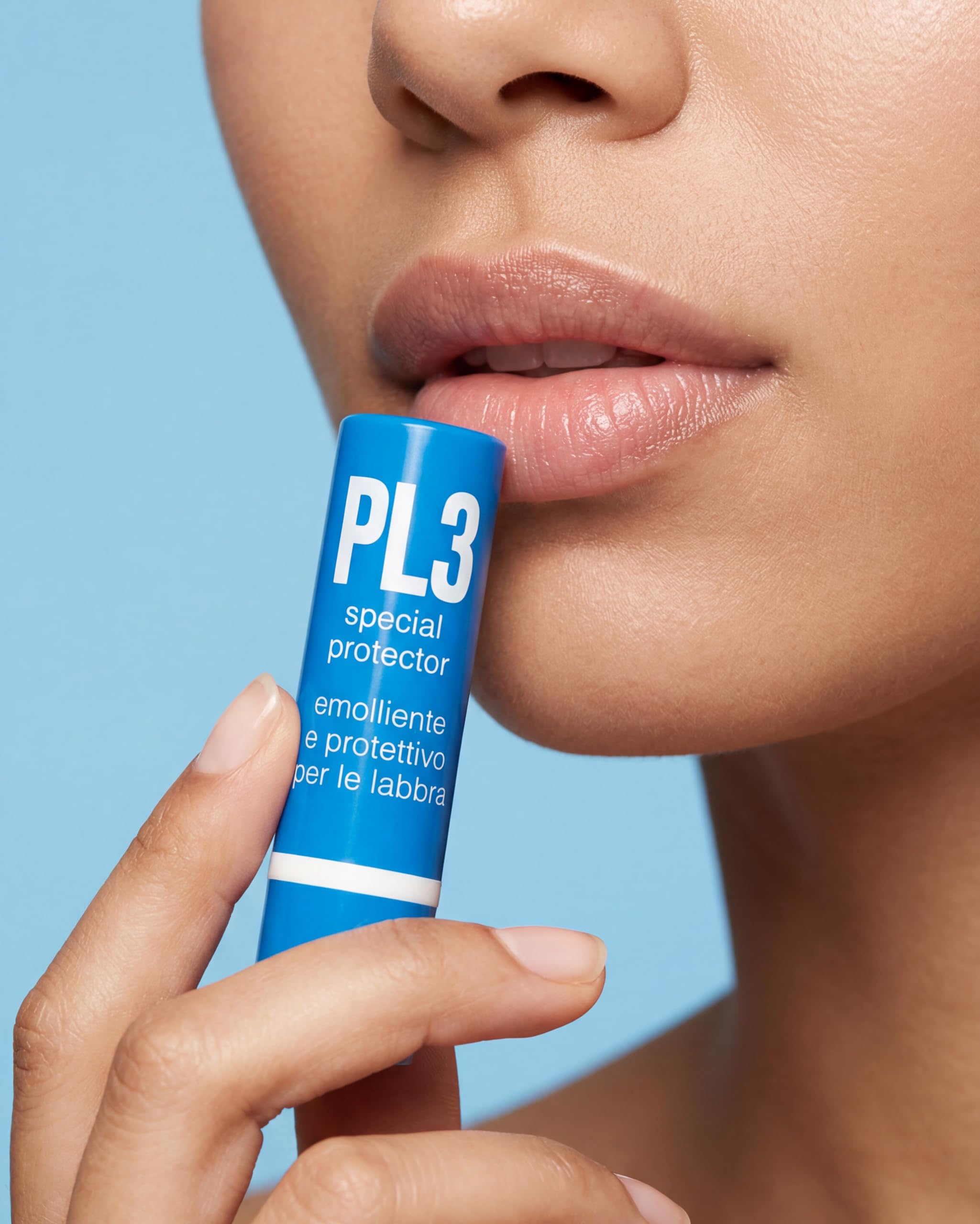 KELEMATA PL3 Stick Labbra con Anello Rosso, Burrocacao Idratante e Riparatore 3,7g, Balsamo Labbra Screpolate, Triplice Azione Protezione Vento Freddo e Sole, Trattamento Quotidiano Anti-Secchezza