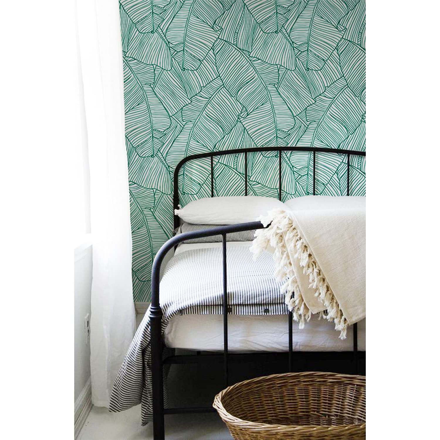 Papier peint Feuilles d'aqua en tissu intissé premium pour meuble