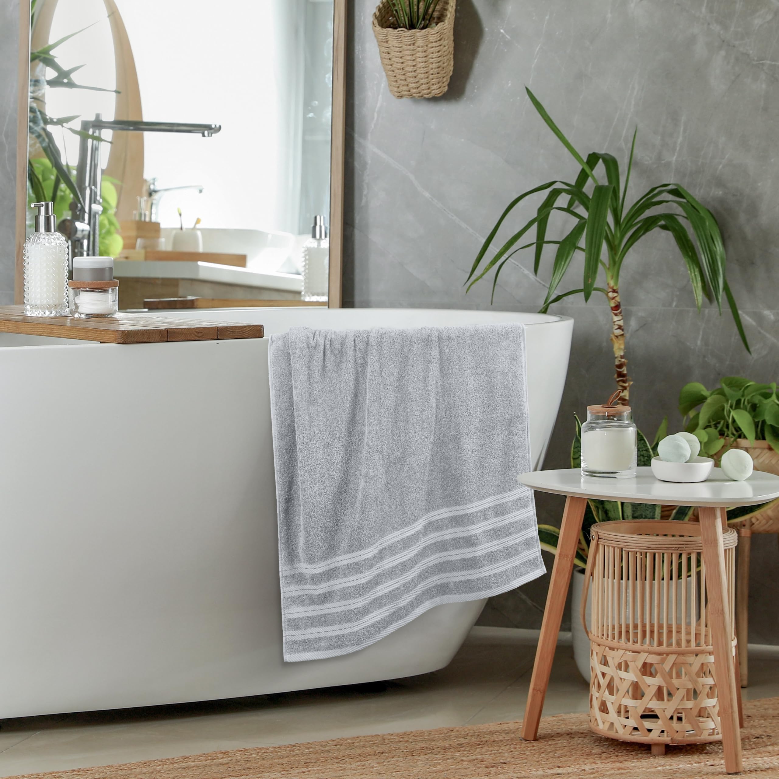 Utopia Towels Juego de 4 Toallas de baño extragrandes, (30 x 60 Pulgadas), 100% algodón Hilado en Anillo, 500 g/m², Ligeras y Altamente absorbentes, Toallas de Secado rápido