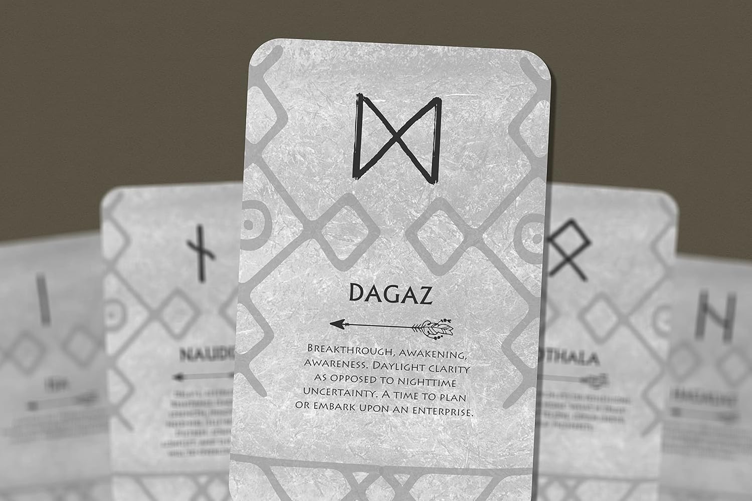 Ibiza Tarot White Runes Oracle - Norse Cards | Fortune Telling Oracle Cards Deck for Beginners | Authentic Tarot Experience - Set of 24 Cards