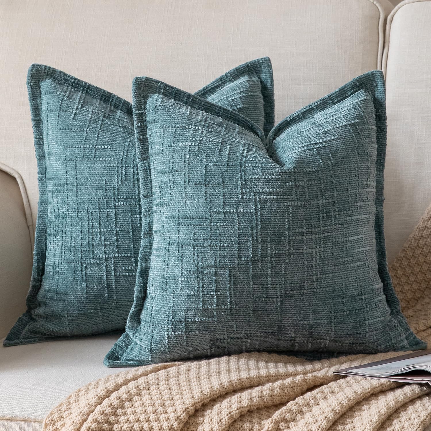 YAERTUN Chenille Cushion Covers 65x65 cm 26x26 inch Set of 2 Textured Broadside Soft Cozy Velvet Throw Pillow covers Farmhouse Boho Decorative Pillow Cases for Couch Bed Sofa Livingroom Teal