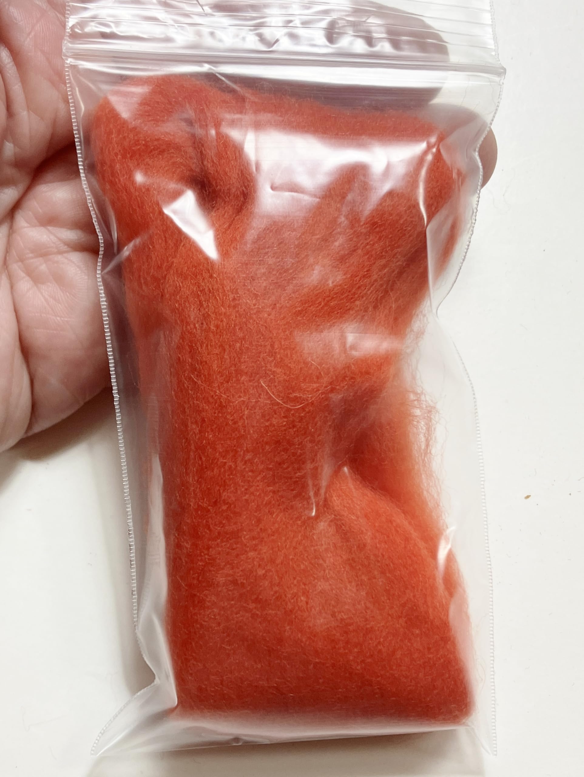 LM066-005 MOREZMORE Wool Roving for Needle Felting 5g Cardinal RED Merino 100% Wool Fine Grade