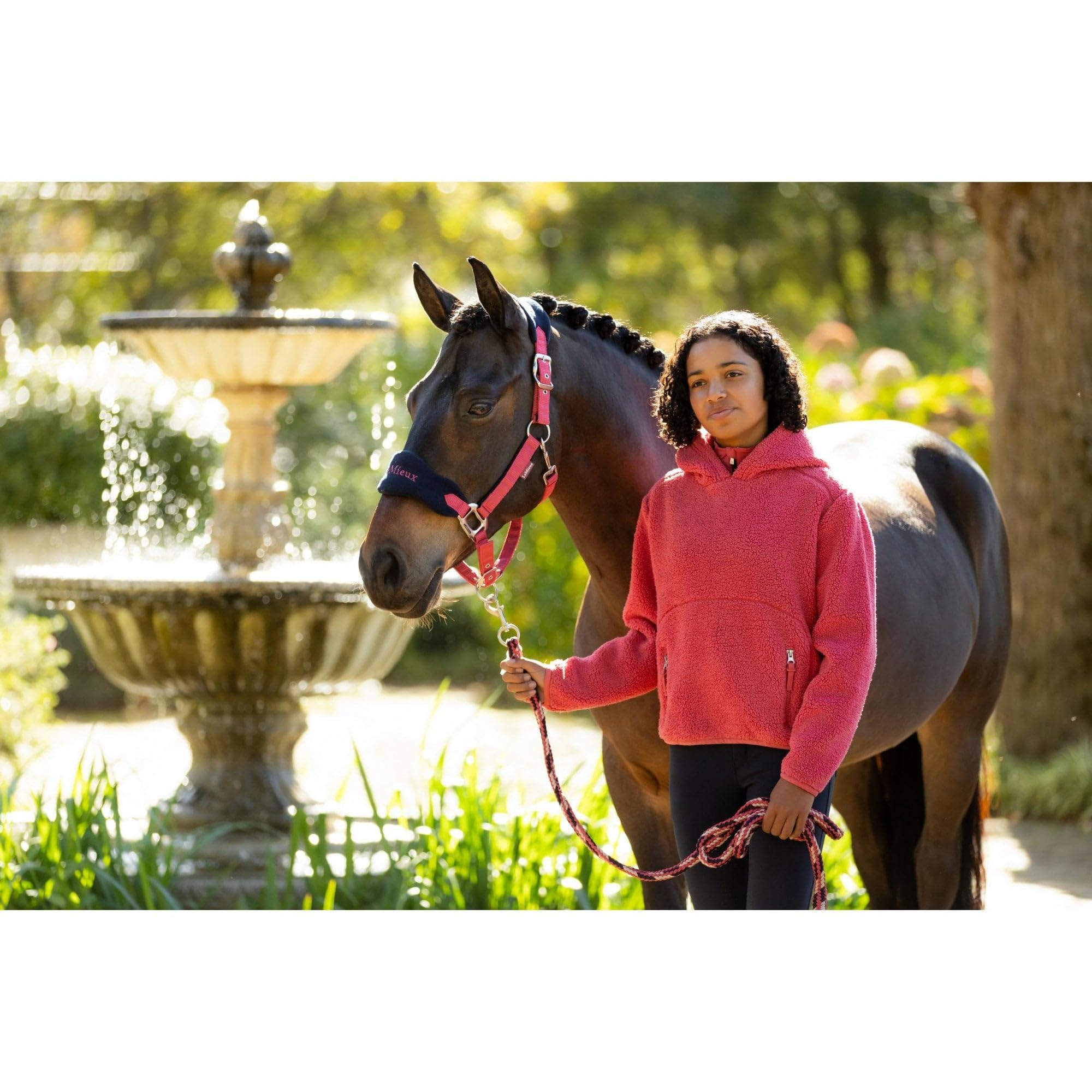 LeMieux Young Rider Avalon - Felpa con cappuccio per bambini, colore: Mirtillo rosso