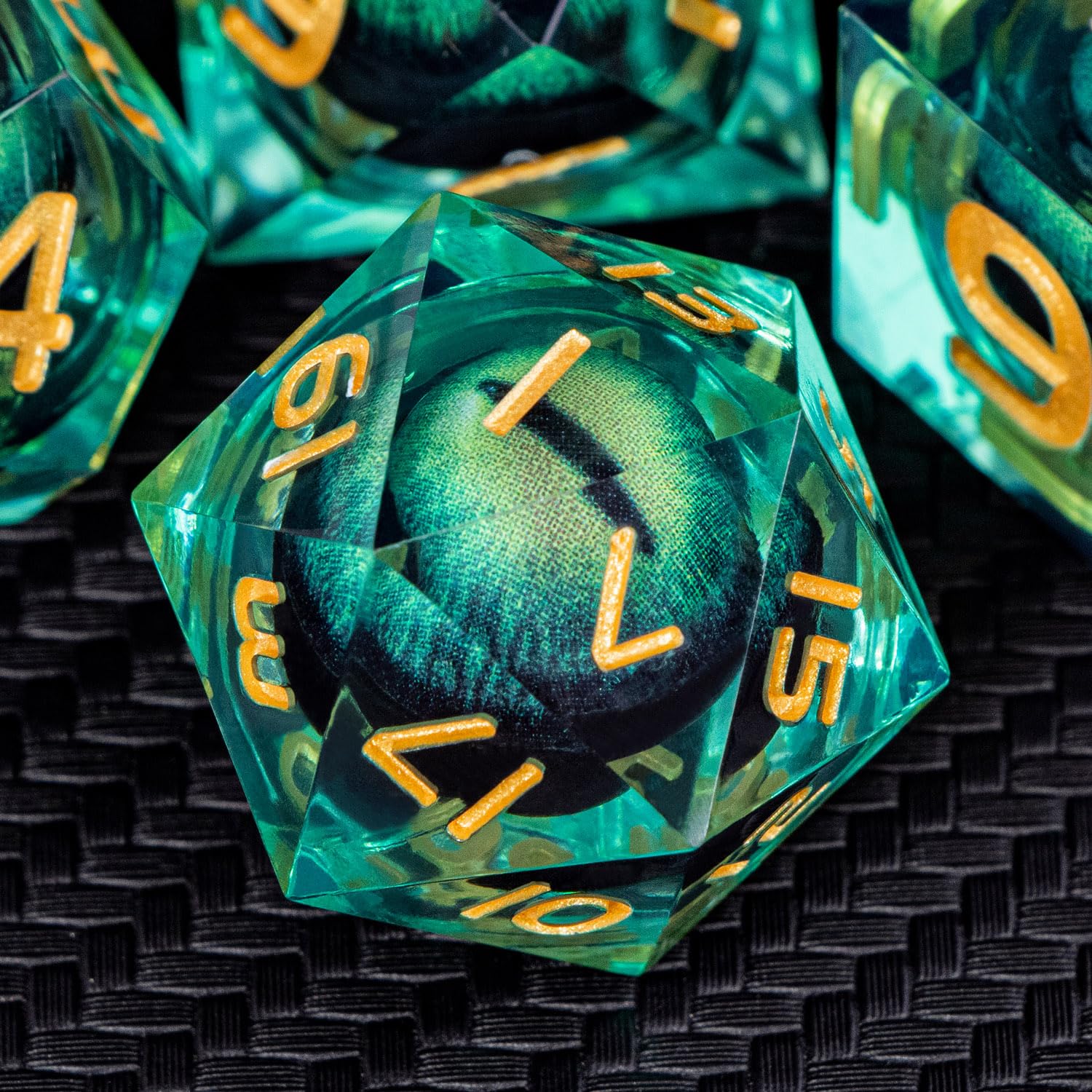 ARUOHHA DND Resin Dice Dragons Eye Liquid Core Polyhedral D and D Dice Set with Gift Box, Green Dungeons Sharp Edged Dice Role Playing Game D20 D12 D10 D8 D6 D4