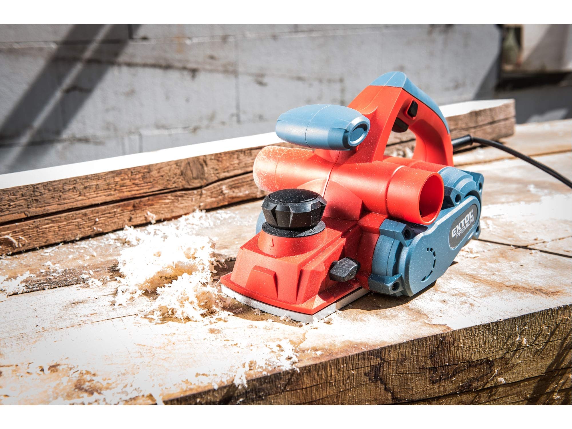Pialla elettrica 110 mm di larghezza della pialla e profondità di serraggio fino a 3 mm I Pialla elettrica manuale - 1000 W I Pialla per legno con arresto parallelo e adattatore per tubo