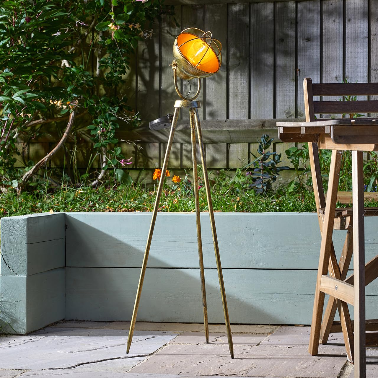 Mysmartbuy.com Antique Solar Powered Tripod Trisol Lime Light – Weatherproof Floor Standing Vintage Style Outdoor Garden Led Lighting For Patio, Decking, Pergola, Balcony, Pathway, Yard – H104 X 27Cm Diameter