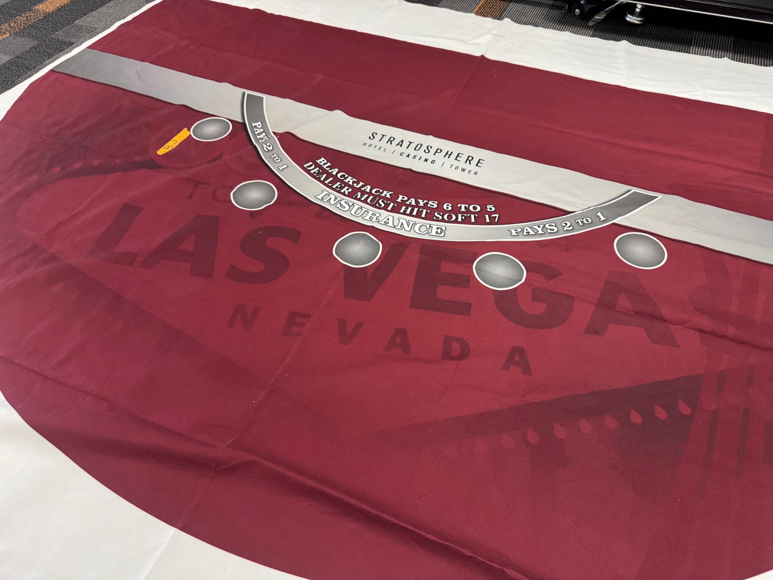 Stratosphere 'Welcome to Las Vegas' Blackjack Layout - Unused Authentic Casino Felt