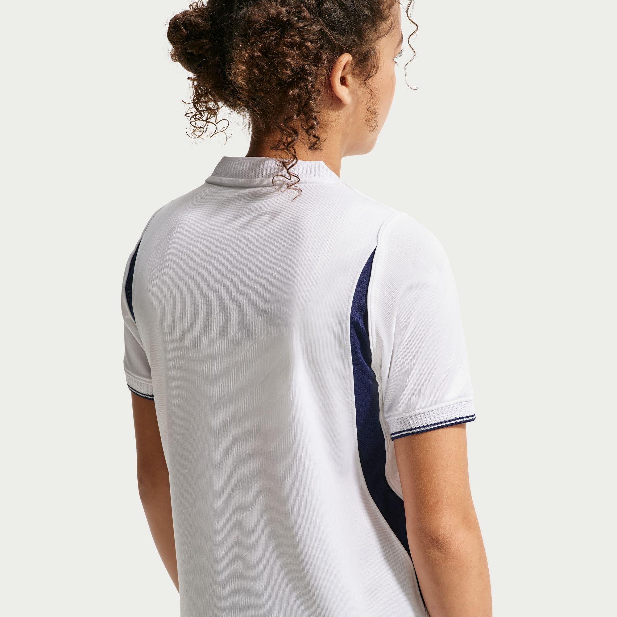 NIKE Trykot Uniseks - dzieci Tottenham Hotspur 2026/27 Stadion Heimspiel Nike Replika-fußballtrikot Mit Dri-fit-technologie Für Ältere Kinder