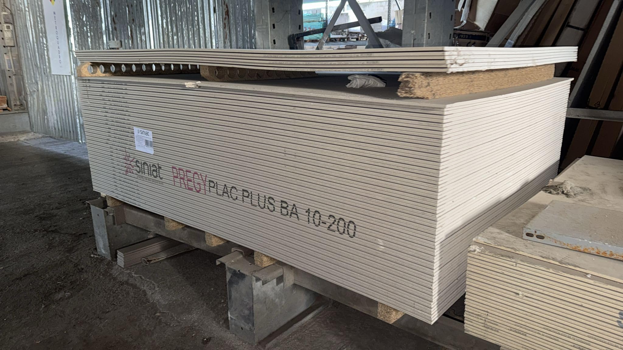 Lastra Cartongesso Siniat Pregyplac Plus BA10 1200x2000 mm Spessore 9,5 mm Pareti Divisorie Controsoffitti Rivestimenti