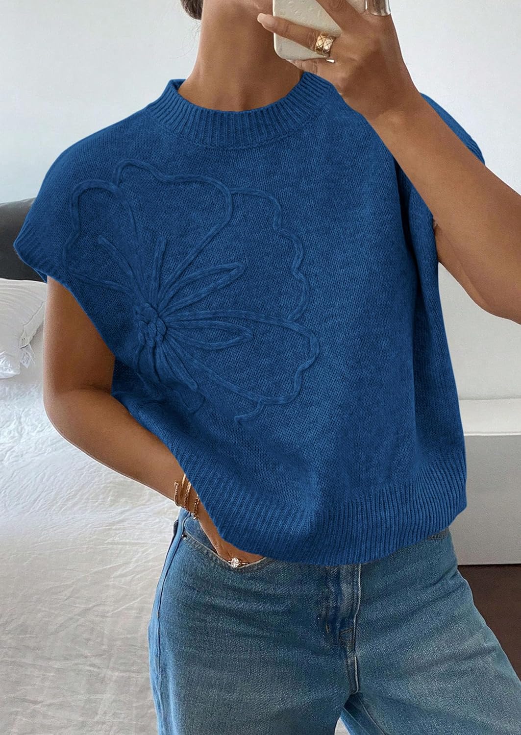 PRETTYGARDEN Women's 2026 Spring Sweater Vest Trendy Flower Knit Short Sleeve Cute Pullover Tank Tops Summer Fashion Clothing