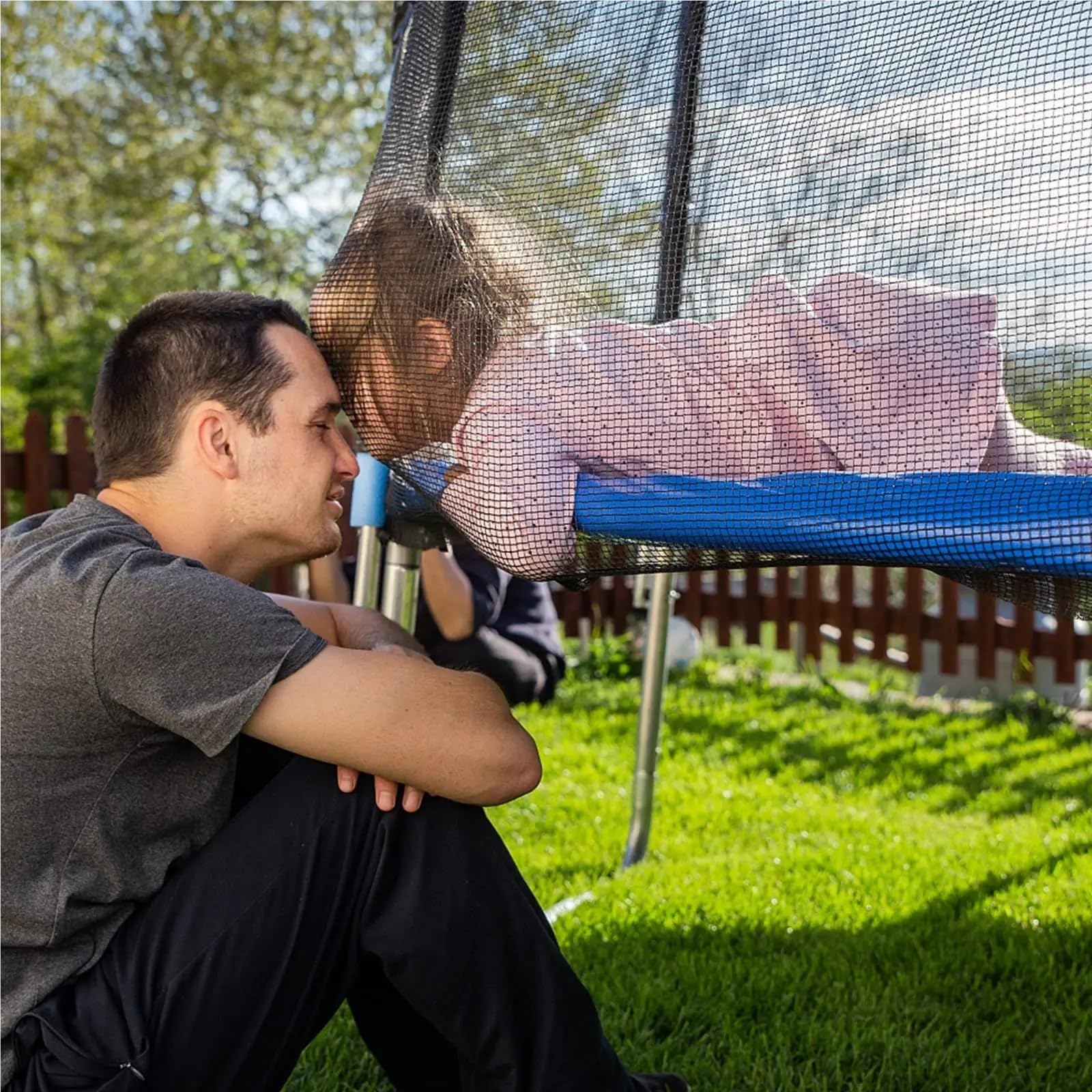 Siatka zabezpieczająca trampolinę do okrągłych ram 300 m, trwała obudowa zastępcza z podwójnym zamkiem błyskawicznym pasuje do większości trampolin, zwiększone bezpieczeństwo i bezpieczeństwo