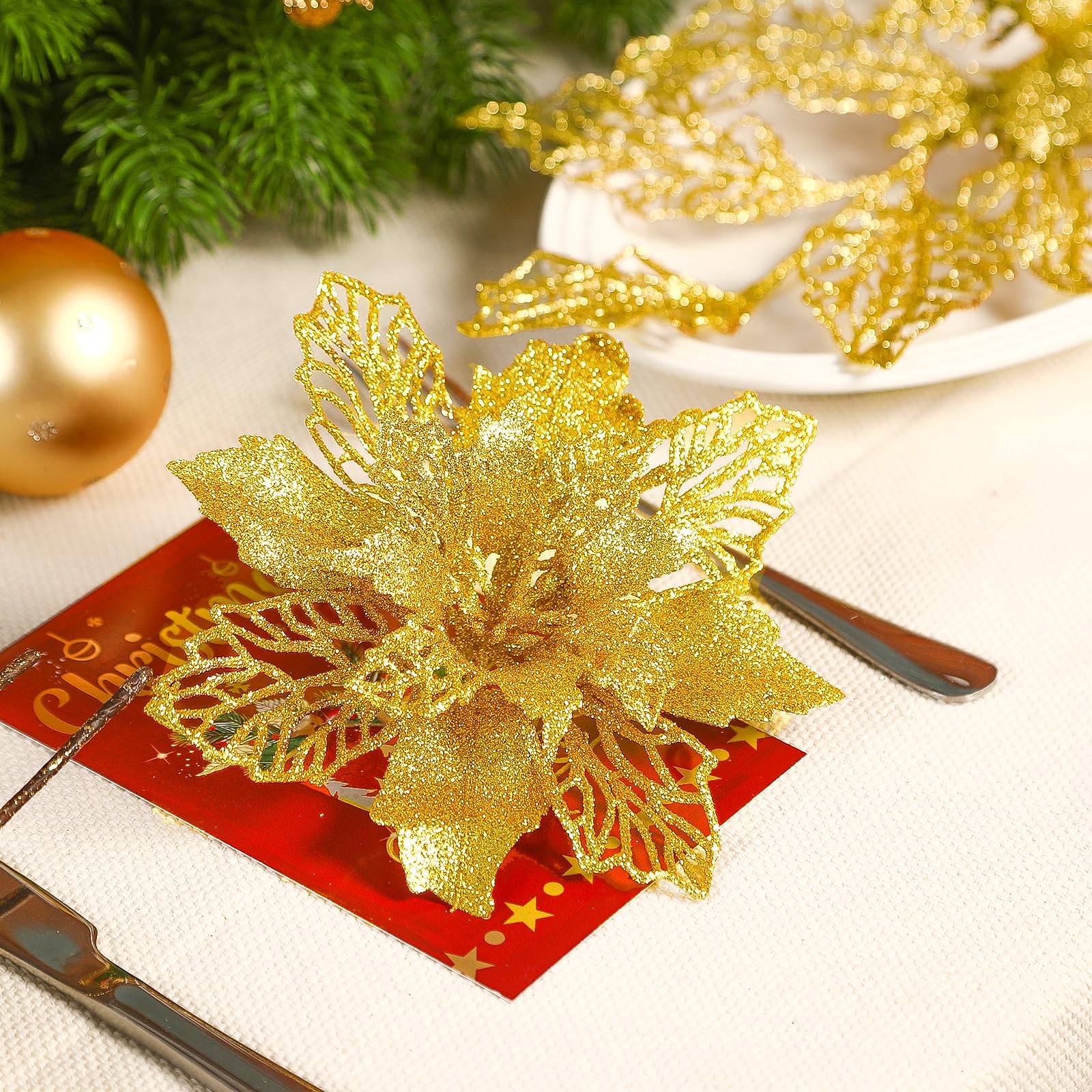 Alupssuc Künstliche Glitzer-Weihnachtsbaum-Picker, 12 Weihnachtssterne + 6 Beerenstiele + 6 Beerenblätter, Dekorationsset, für drinnen und draußen, goldfarben, 24 Stück