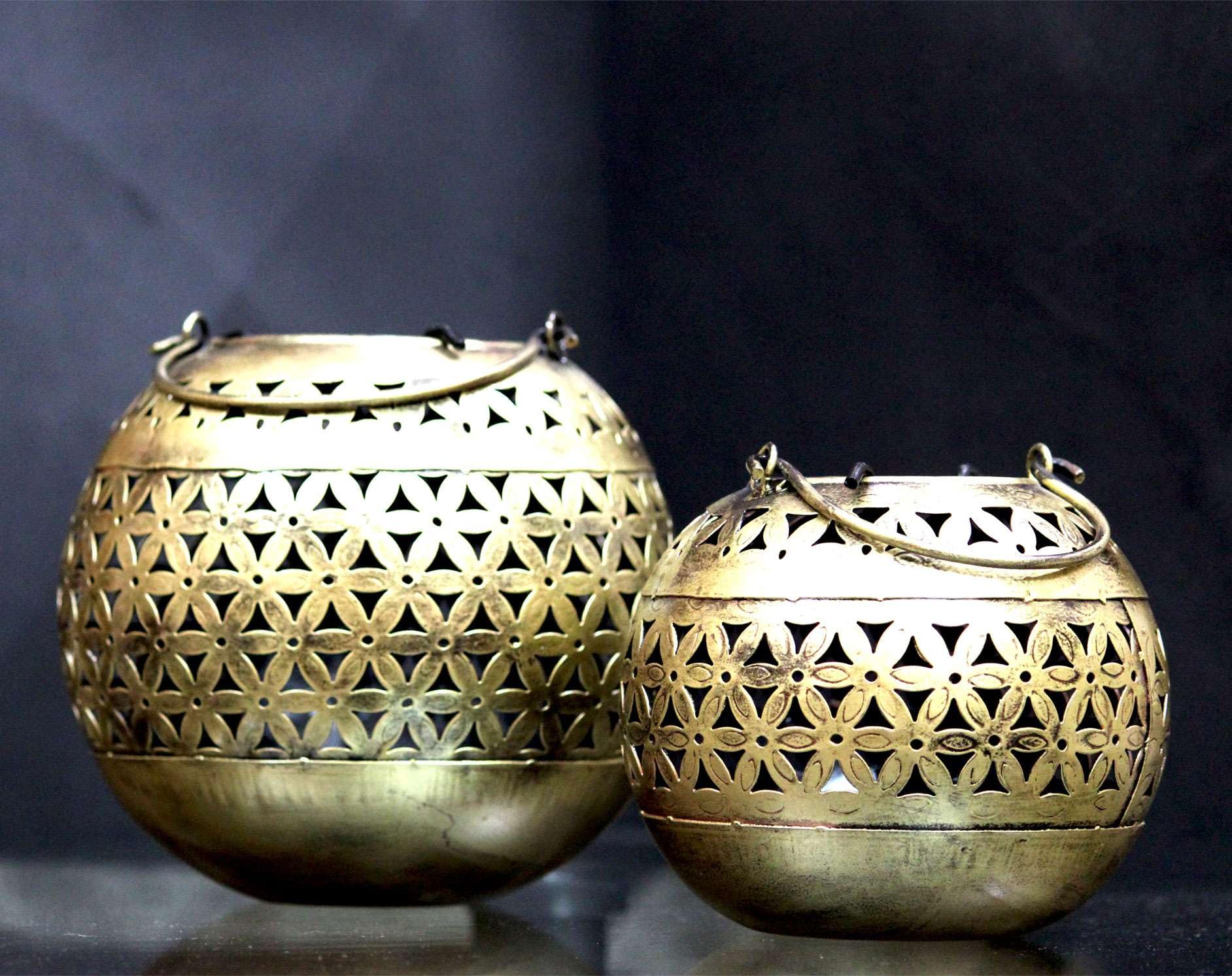 ROOT LIFESTYLE Decorative Brass Bowls with Floral Design Decorative Showpiece T-Light Candle Holder