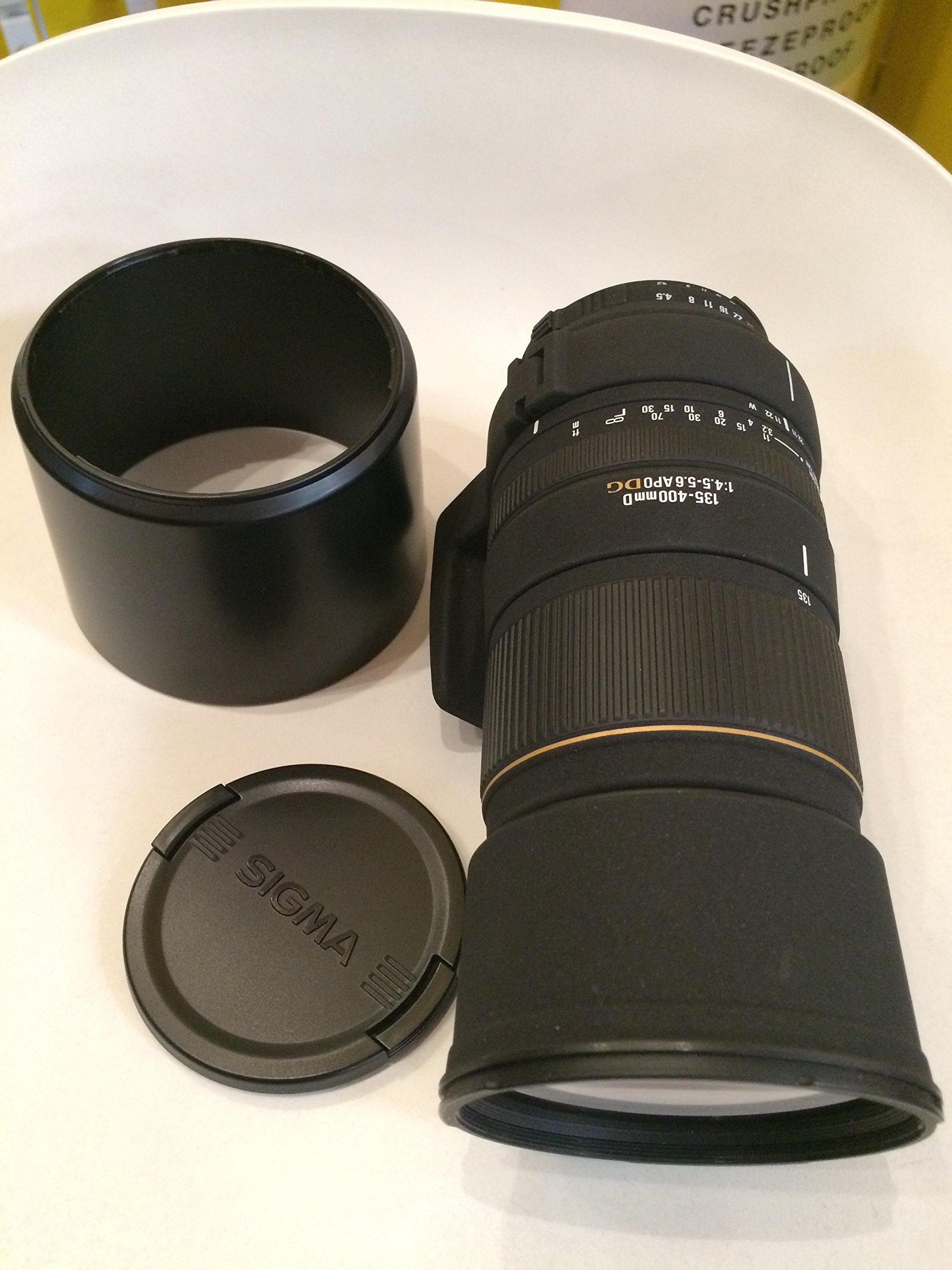 Sigma 135-400/4,5-5,6 RF APO aspherical Objektiv für Nikon D