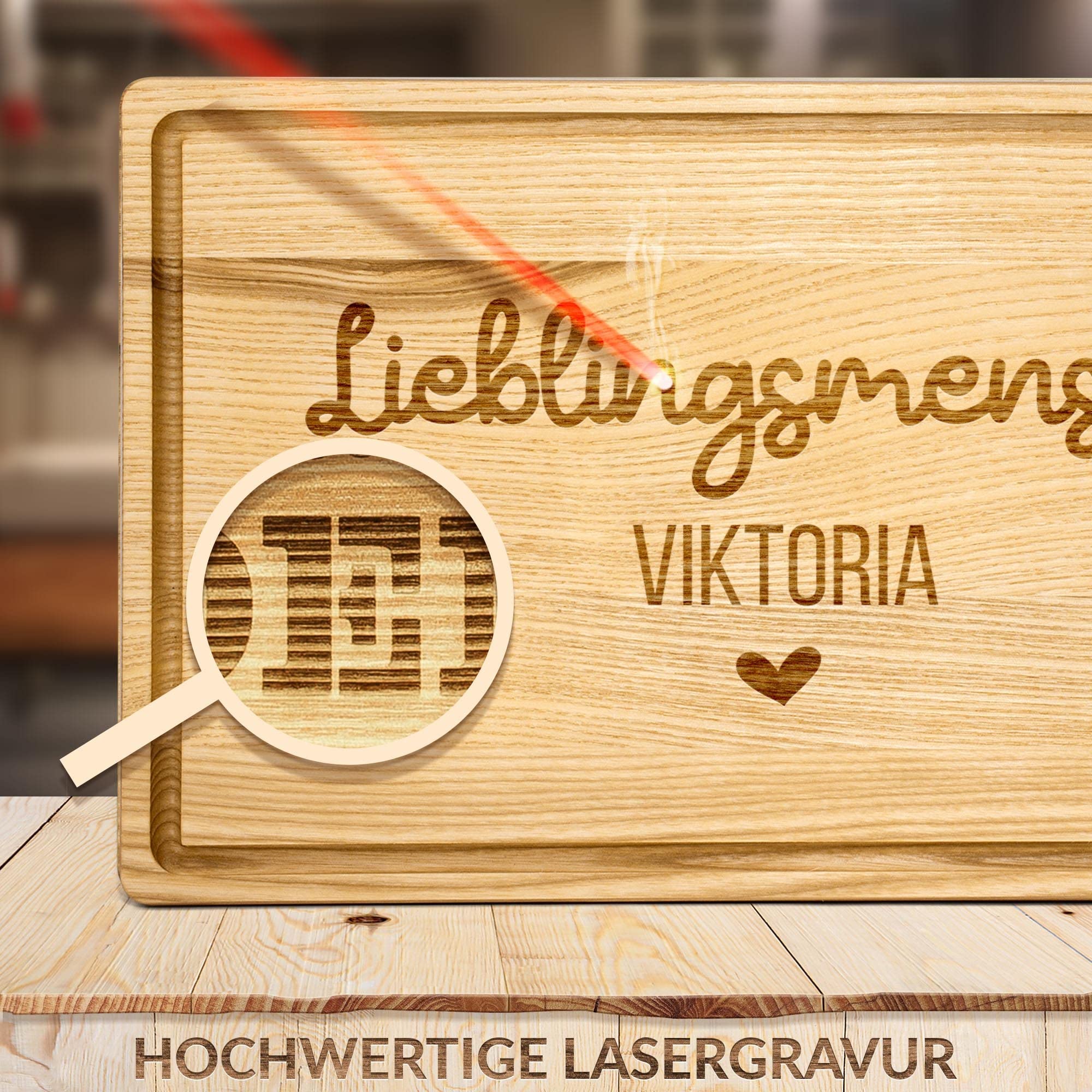 Großes Holzbrett mit Gravur - Schneidebrett personalisiert mit Name - Geschenk für Lieblingsmensch | Eschenholz, 40 x 25 x 2 cm, personalisiertes Geschenk mit Gravur