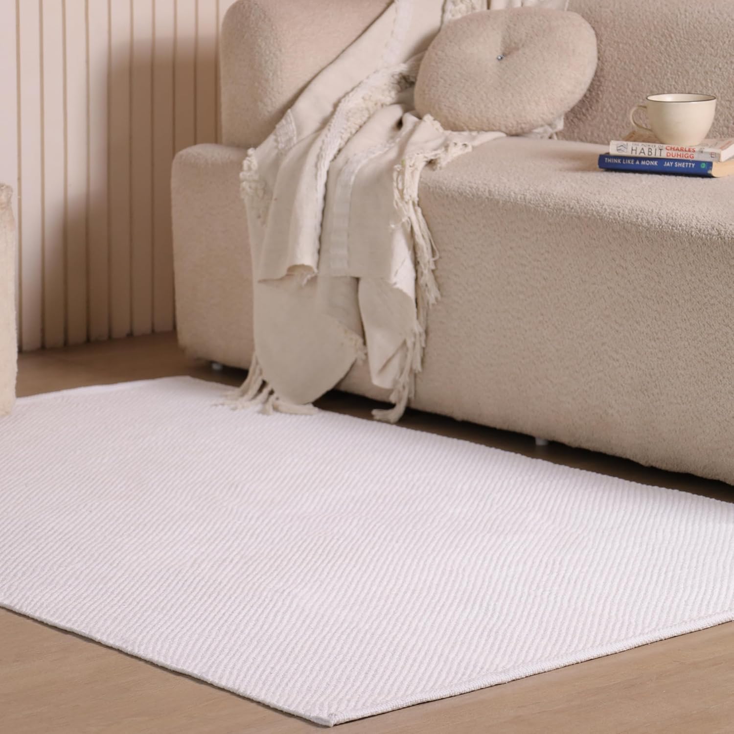 HOMEMONDE Herringbone Cotton Area Rug 4' x 6' Indoor Farmhouse Décor Lightweight Woven Rug for High Traffic Areas Living Room, Bedroom, Kitchen (Off-White)