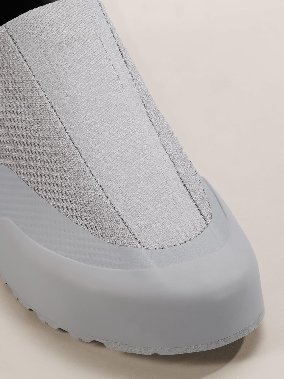 Arc'teryx Women's Kragg Shoe - Lightweight Pull-On Shoe for Quick Approaches, Everyday Casual Shoes