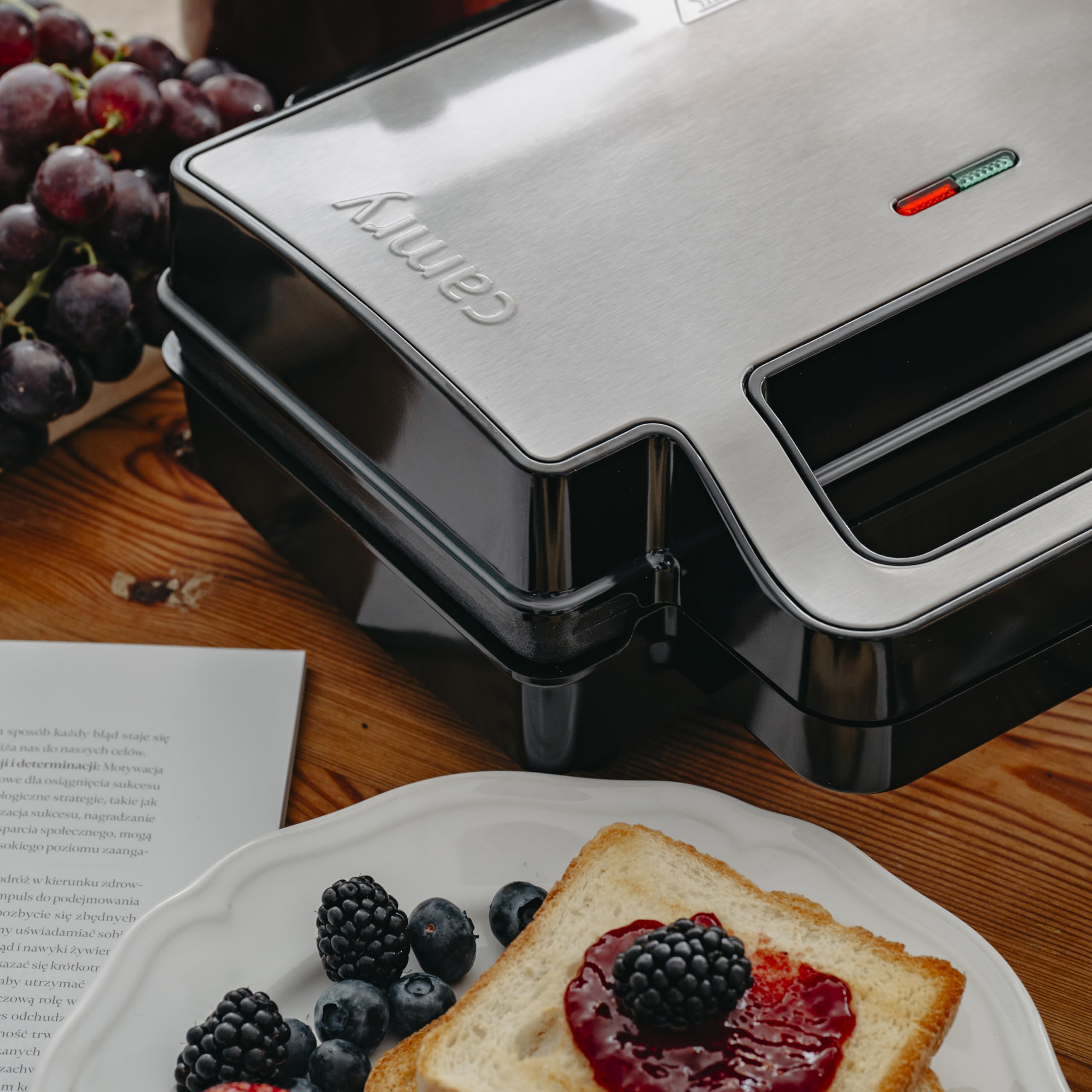 CAMRY Croque Monsieur Appareil, Machine a panini avec 2 Plaques Interchangeables, Grille-Sandwich et Grille de Contact, Revêtement Antiadhésif, Poignée de Sécurité, Témoins Lumineux, 1400 W, CR3075