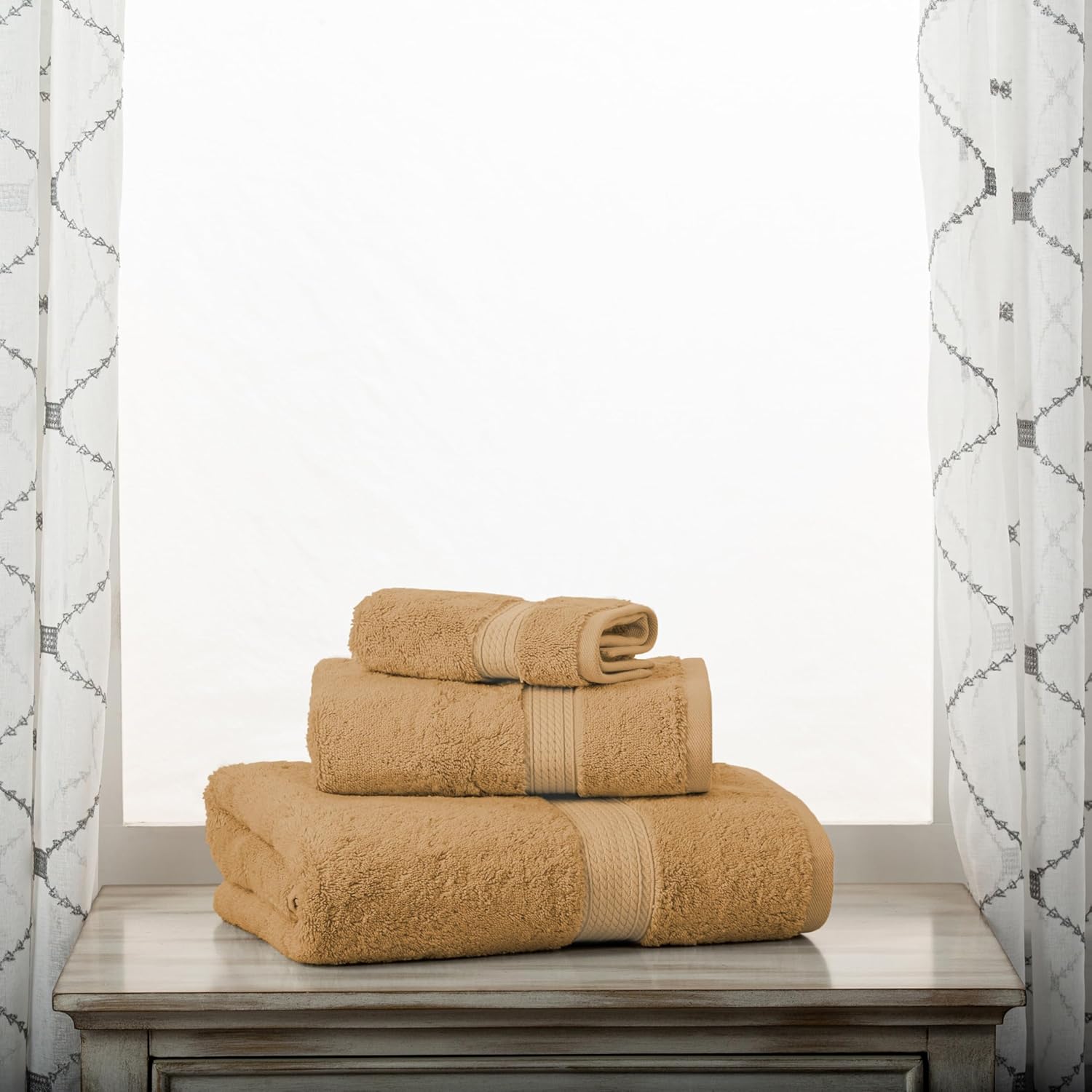 Superior Madison Egyptian Cotton Pile 3 Piece Towel Set, Heavyweight, Bath, Spa, Hotel, Bathroom, Luxury Towels, Thick Plush Home Essentials, Includes 1 Bath, 1 Hand, 1 Face Towel - Washcloth, Toast