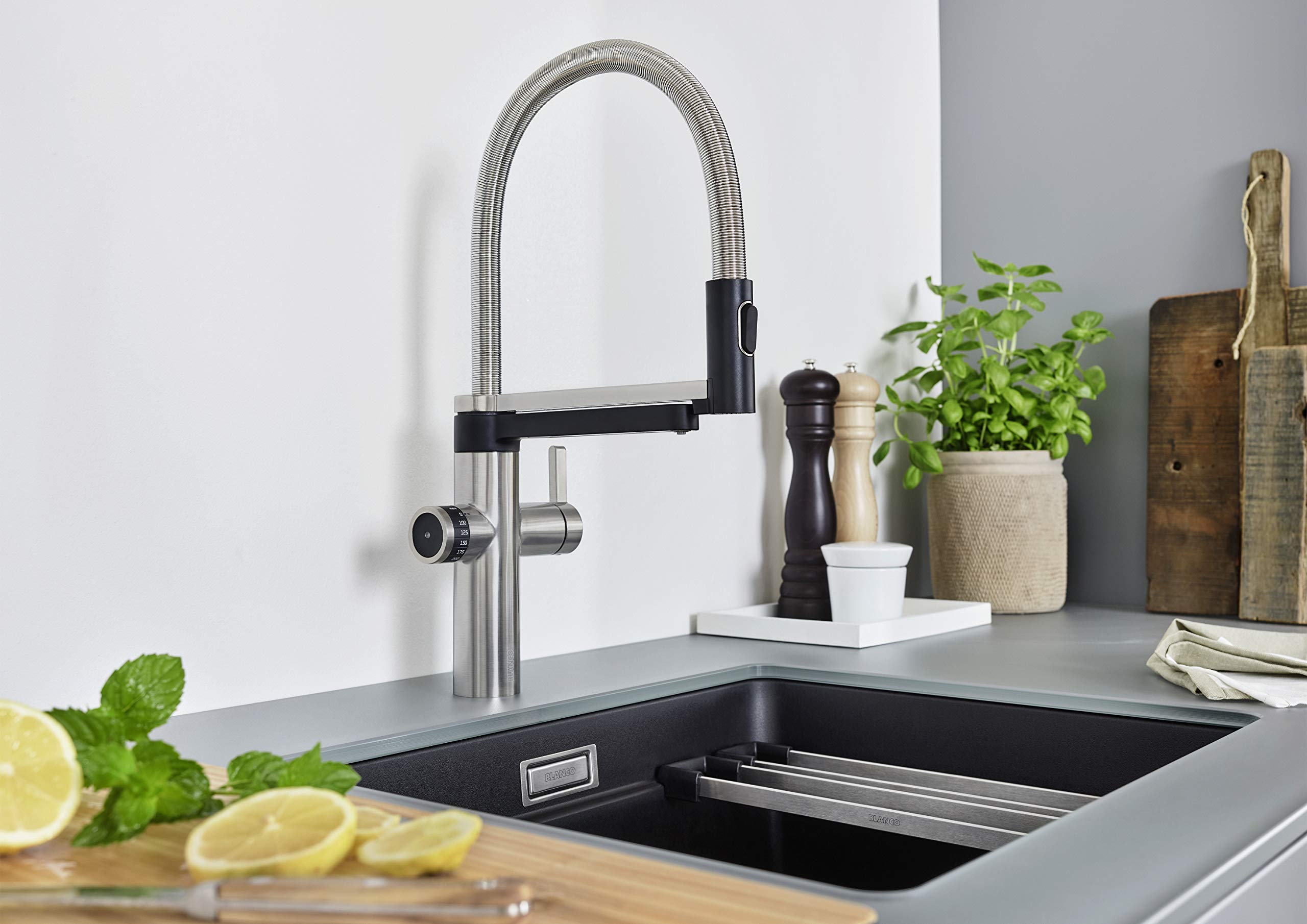 BLANCO drink.filter EVOL-S Pro satinato, sistema di trattamento dell'acqua, acqua filtrata, regolazione della quantità Click & Touch, beccuccio separato per acqua filtrata, rubinetto