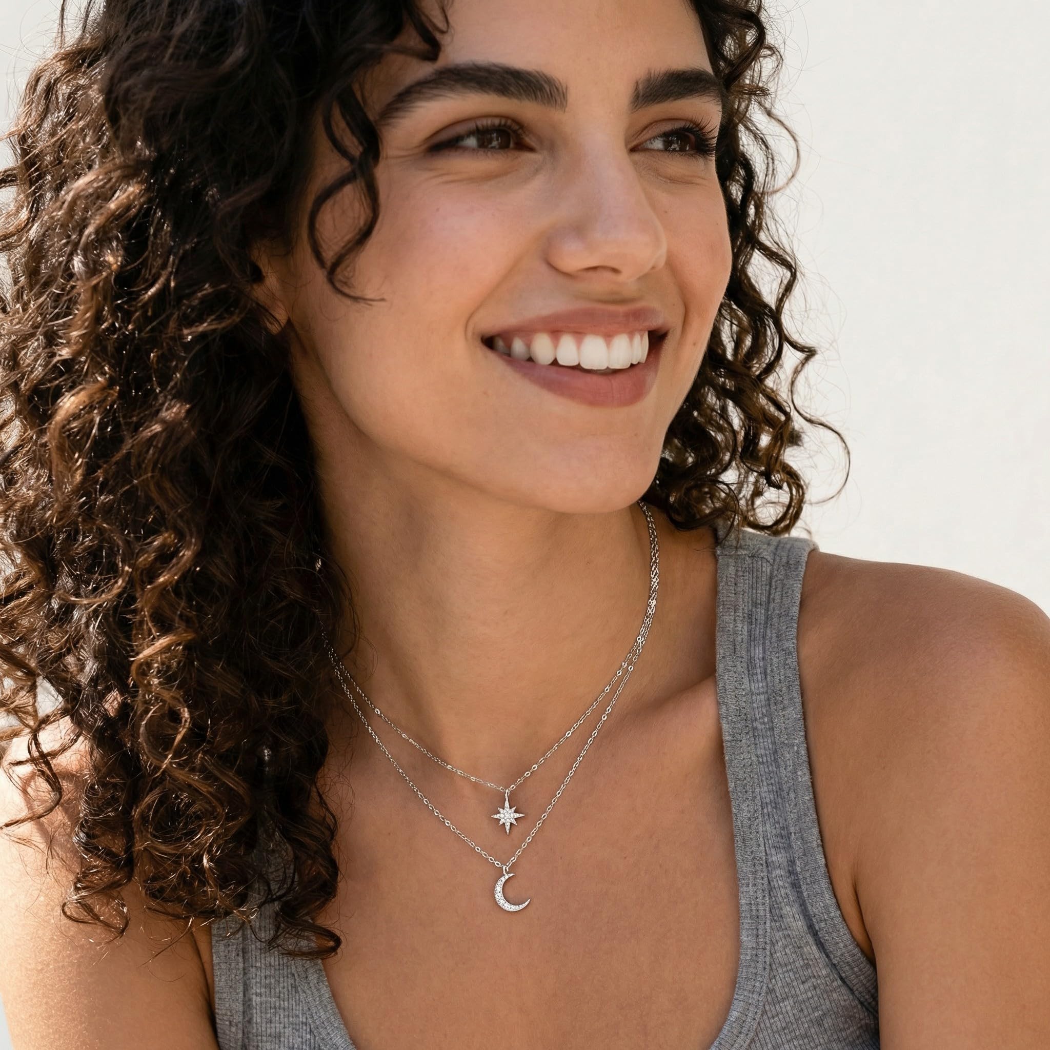 SLUYNZ 925 Plata Esterlina Collar en Capas Cadena Luna Estelar Choker Collar para Mujeres Chicas Adolescentes Gargantilla Cadena Capas (A-Silver)