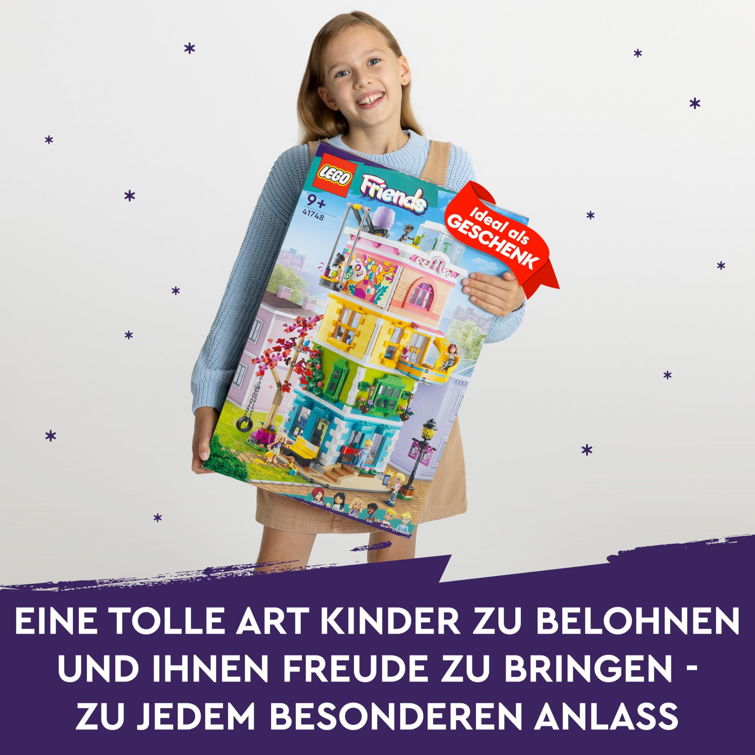 LEGO Friends Heartlake City Gemeinschaftszentrum - Kreatives Spielzeug - 5-stöckiges Gebäude mit 6 Minifiguren, Einer Hundefigur und Zubehör - Geschenk für Mädchen und Jungen ab 9 Jahren - 41748