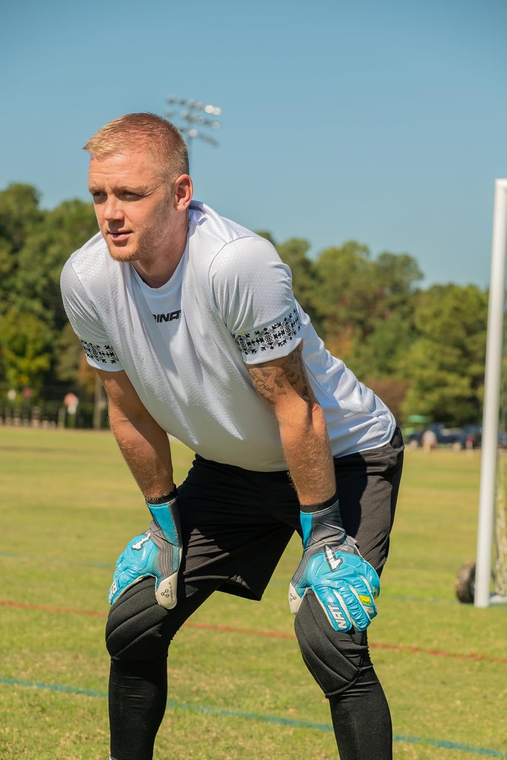 Rinat NKAM-Onana Pro Goalkeeper Glove – German AXG Latex, Rollfinger Cut, Strapless Design, All-Weather Grip