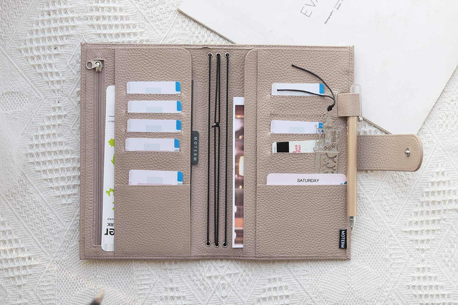 Moterm Companion Traveler's Quaderno Cover - Design migliorato con tasca posteriore (Dimensioni standard, Grigio/silice)