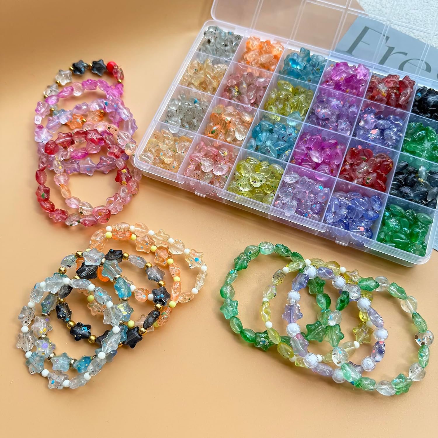 600Pcs Acrylic Star Beads Heart Beads for Bracelet Making Kit, Ink-wash Style Acrylic Beads Cute Plastic Assorted Beads for Bracelets Jewelry Making DIY Crafts Earrings Phone Charms