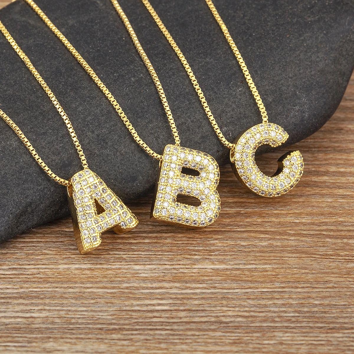 jewelry Neu 2025 Klassisch Neu Für Trendige Initialen Englisches Alphabet 26 AZ Buchstabenanhänger Vergoldung Familienname Hauptstadt Halskette Für Frauen Mit Für Sie Schmuck Modeaccessoires Kreatives