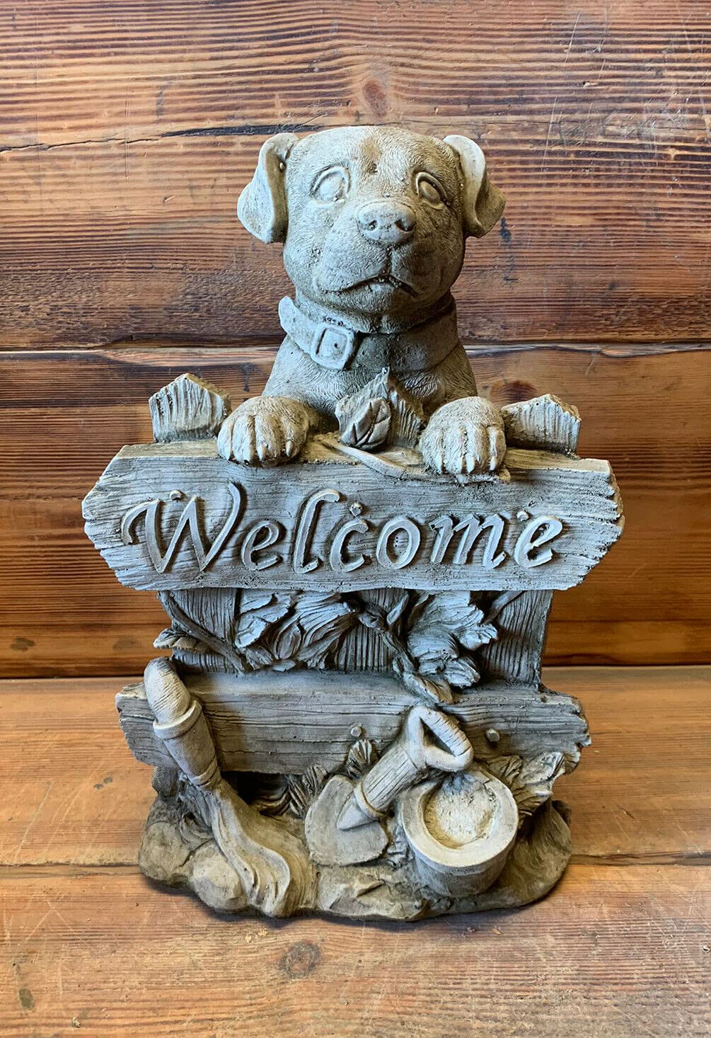 J And L Stone Ornaments Golden Stone Garden Labrador Retriever Puppy Dog Welcome Sign Ornament