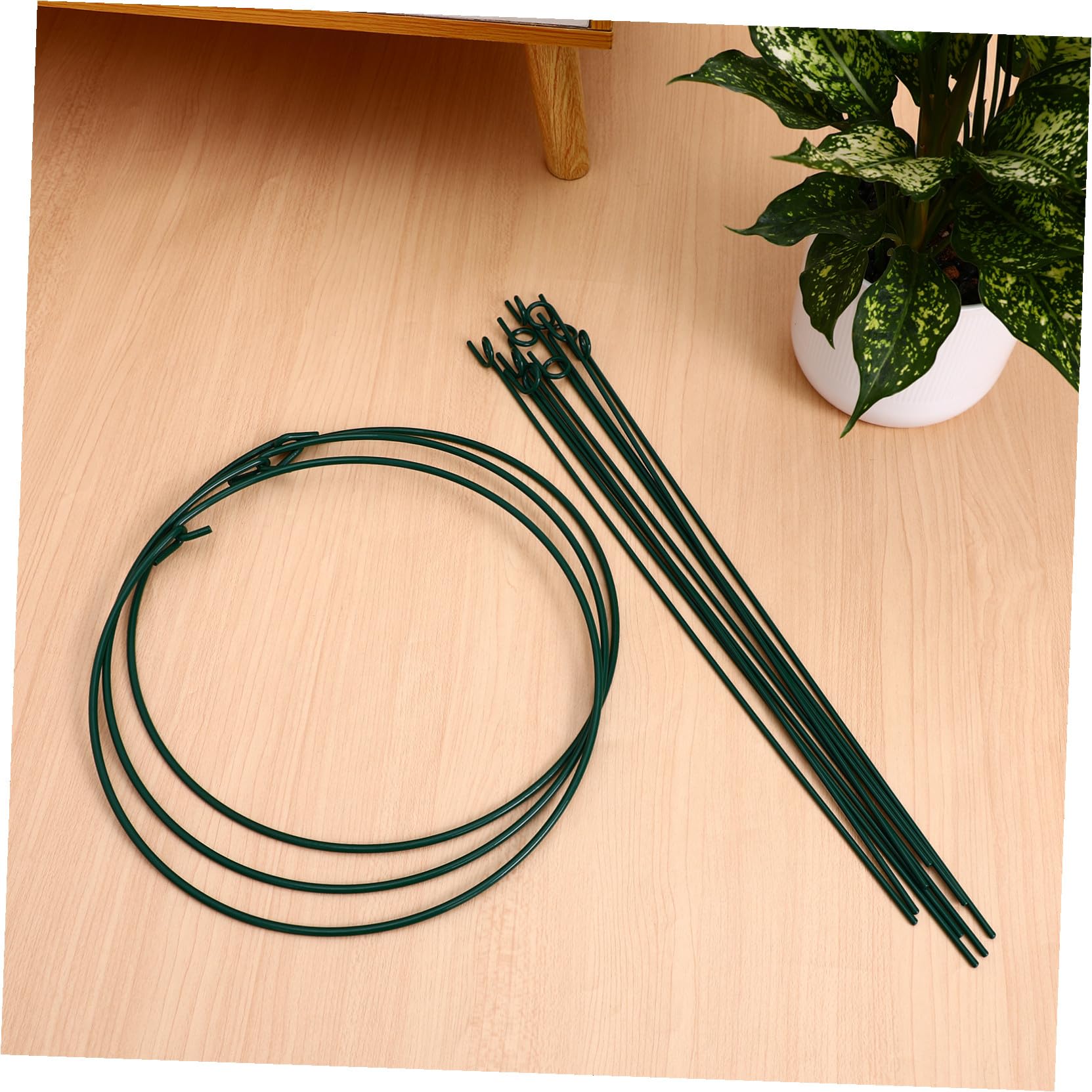 Lurrose Lot De 3 Tuteurs pour Plantes Grimpantes en Métal Vert 25/40 Cm Support Extérieur Jardin Structure Ouverte Solide