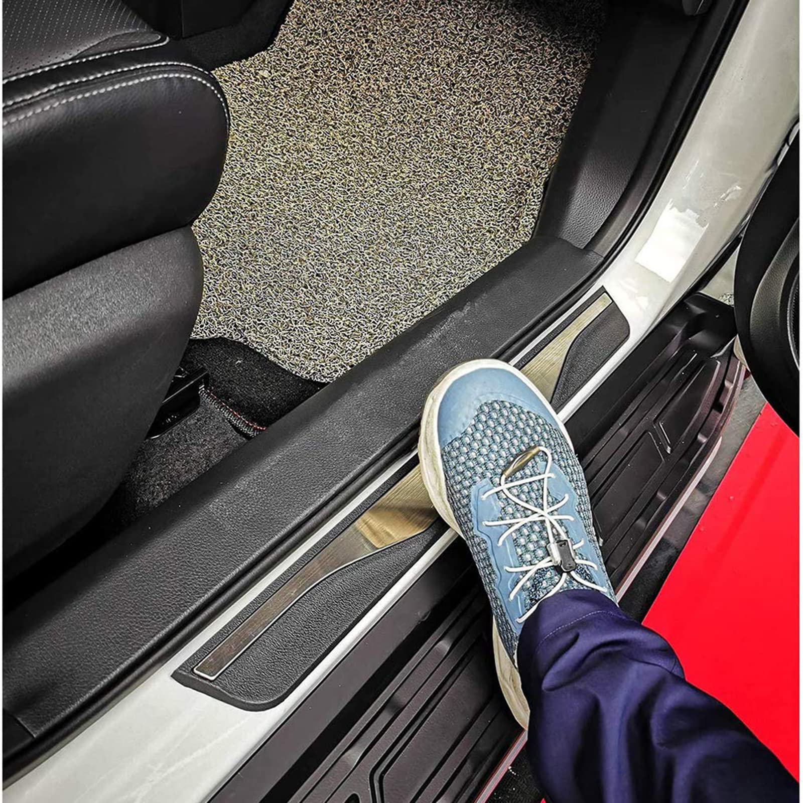 4 Pezzi Battitacco in Acciaio Inossidabile per Auto Sticker per MG ZS 2016-2020, Esterno Battitacco Protezione Plates Anti-Graffio Scuff Adesivi Decorativi Accessori