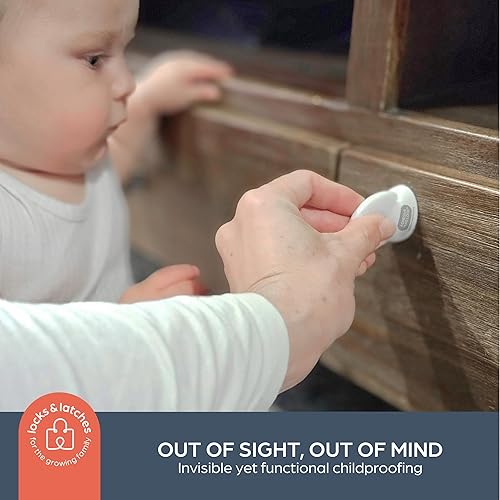 Miniatura 10 de Dreambaby  Cerraduras adhesivas (8 unidades, 1 llave)  Cierres magnéticos para gabinete a prueba de niños, color blanco  Modelo L859