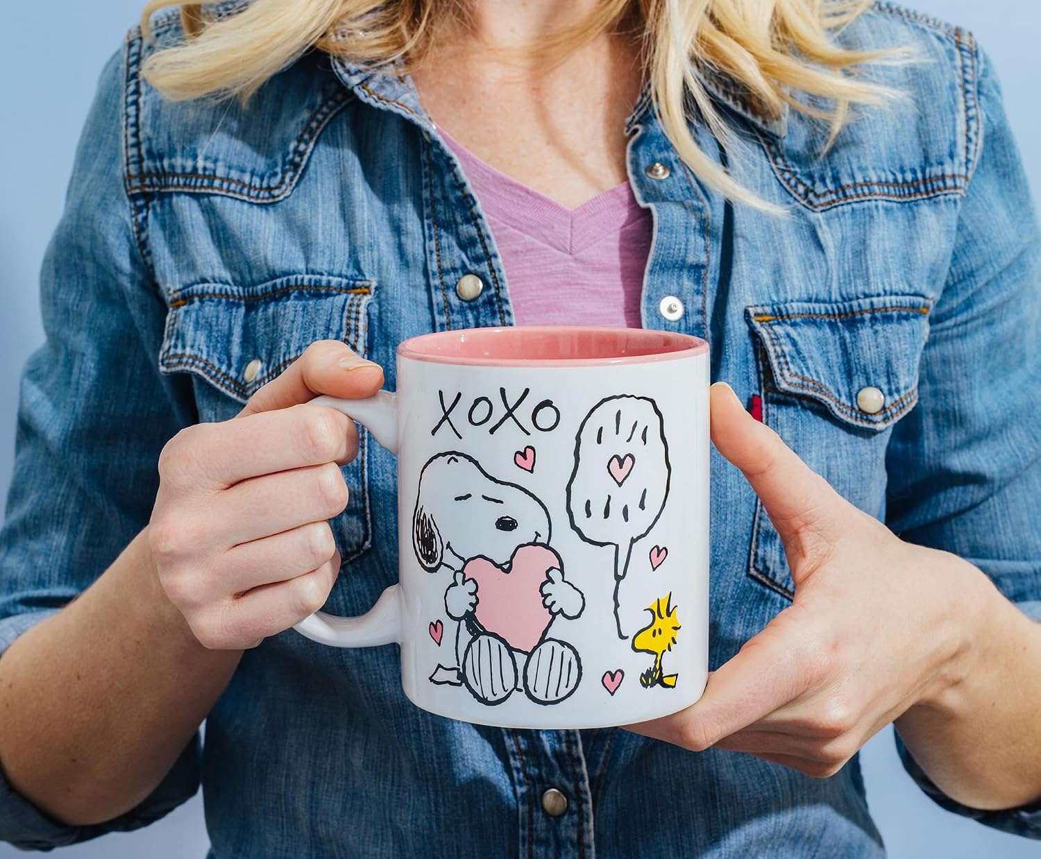 Silver Buffalo Peanuts Snoopy and Woodstock Valentine's Day XOXO Ceramic Mug | Large Coffee Cup For Tea, Cocoa, Beverages | Holds 20 Ounces