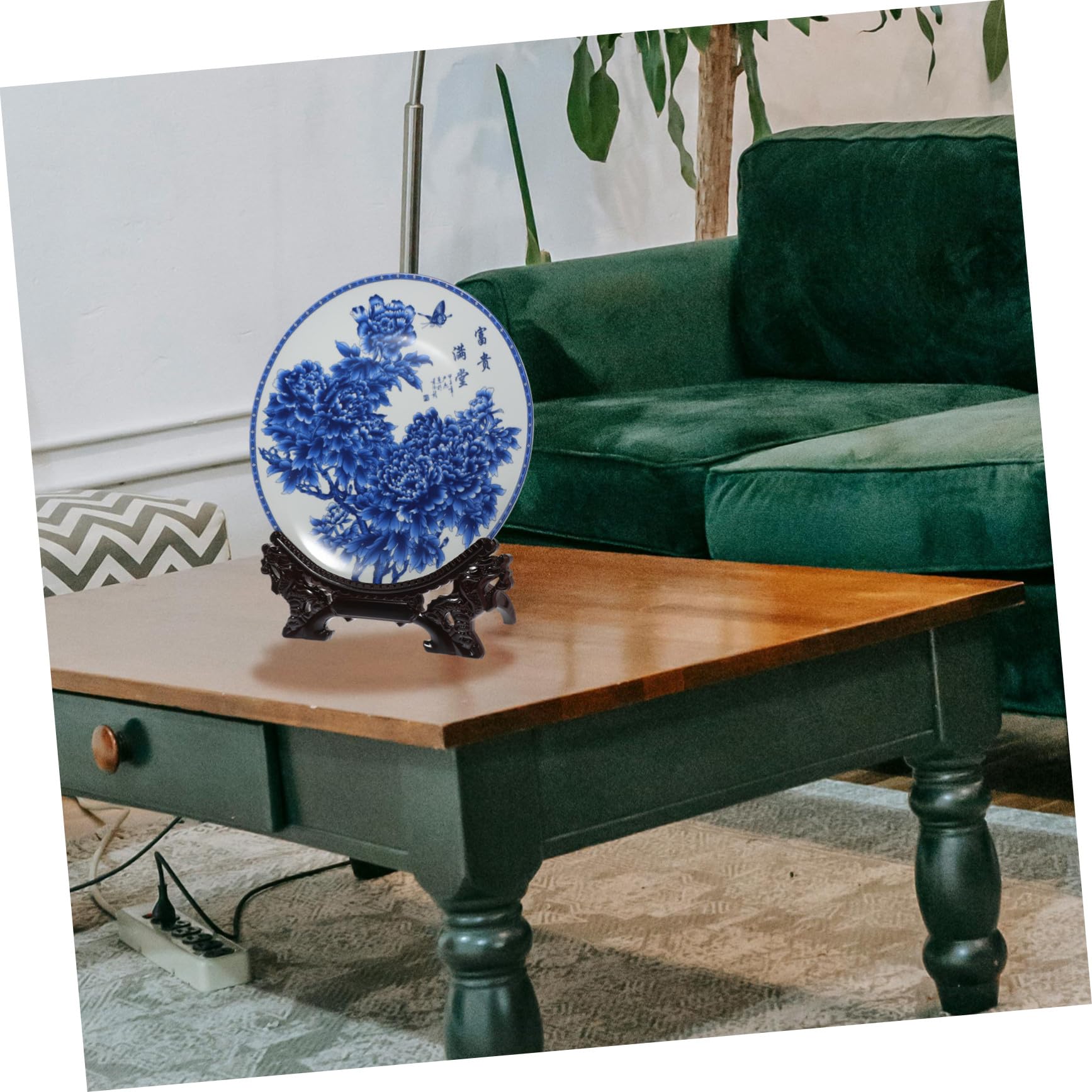 VANZACK Plato Decorativo de Cerámica Azul y White y Fácil de Limpiar con Soporte de Madera, Diseño Artístico Único para Decoración y Obsequio