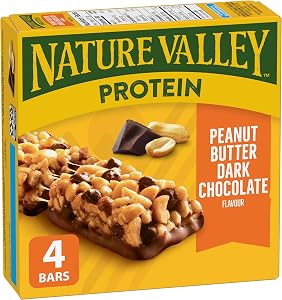 Barres de protéines NATURE VALLEY Beurre de Cacahuète et Chocolat Noir, Barres de collation, Barres Granola, Fabriquées avec de véritables cacahuètes, Source de protéines, Paquet de 4 barres de protéines