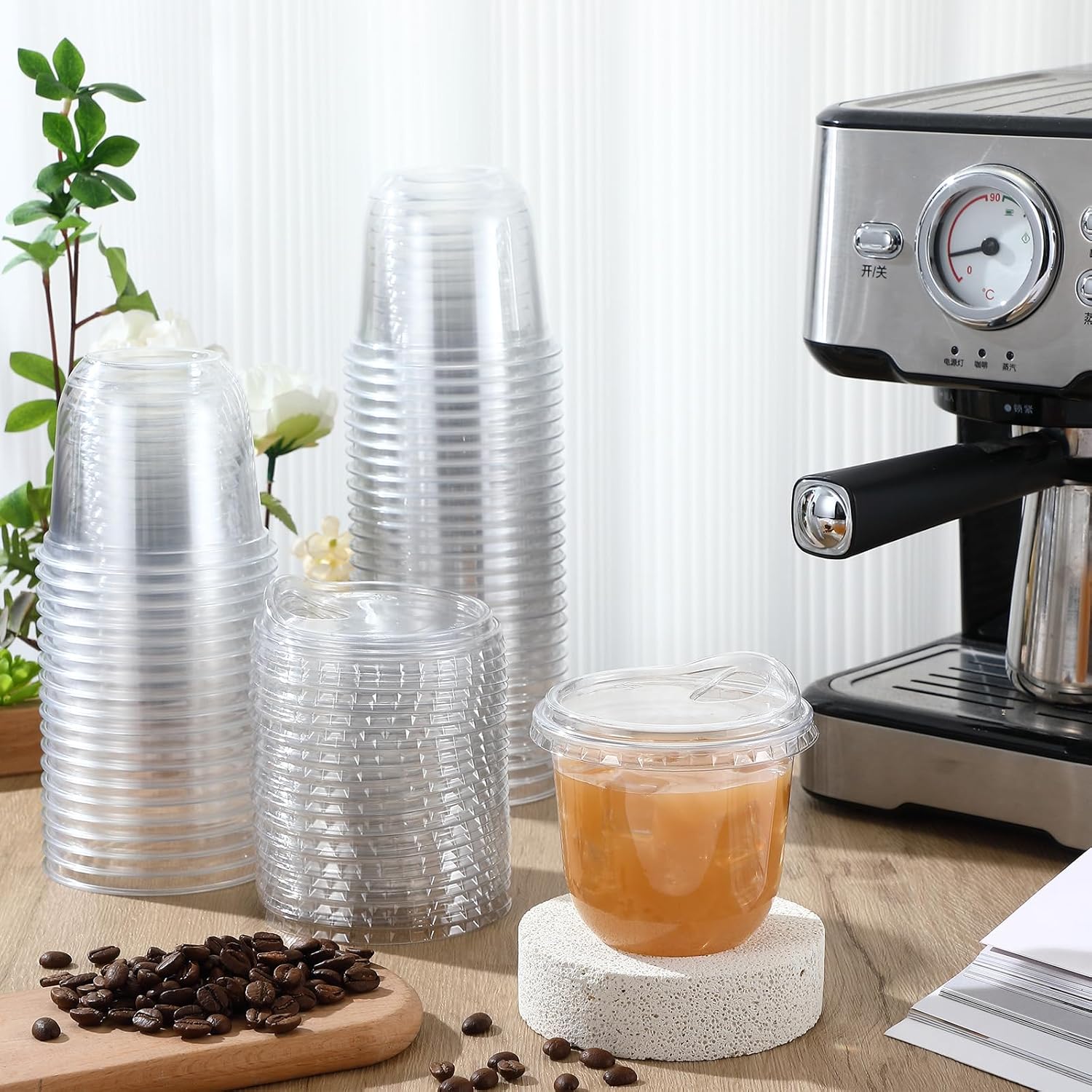 Baderke Clear Plastic Cups with Strawless Sip Lids Disposable Round Bottom Togo Cups for Coffee Smoothie Cold Beverage Coffee Shops and Party Catering(10 oz,50 Pcs) - Image 2