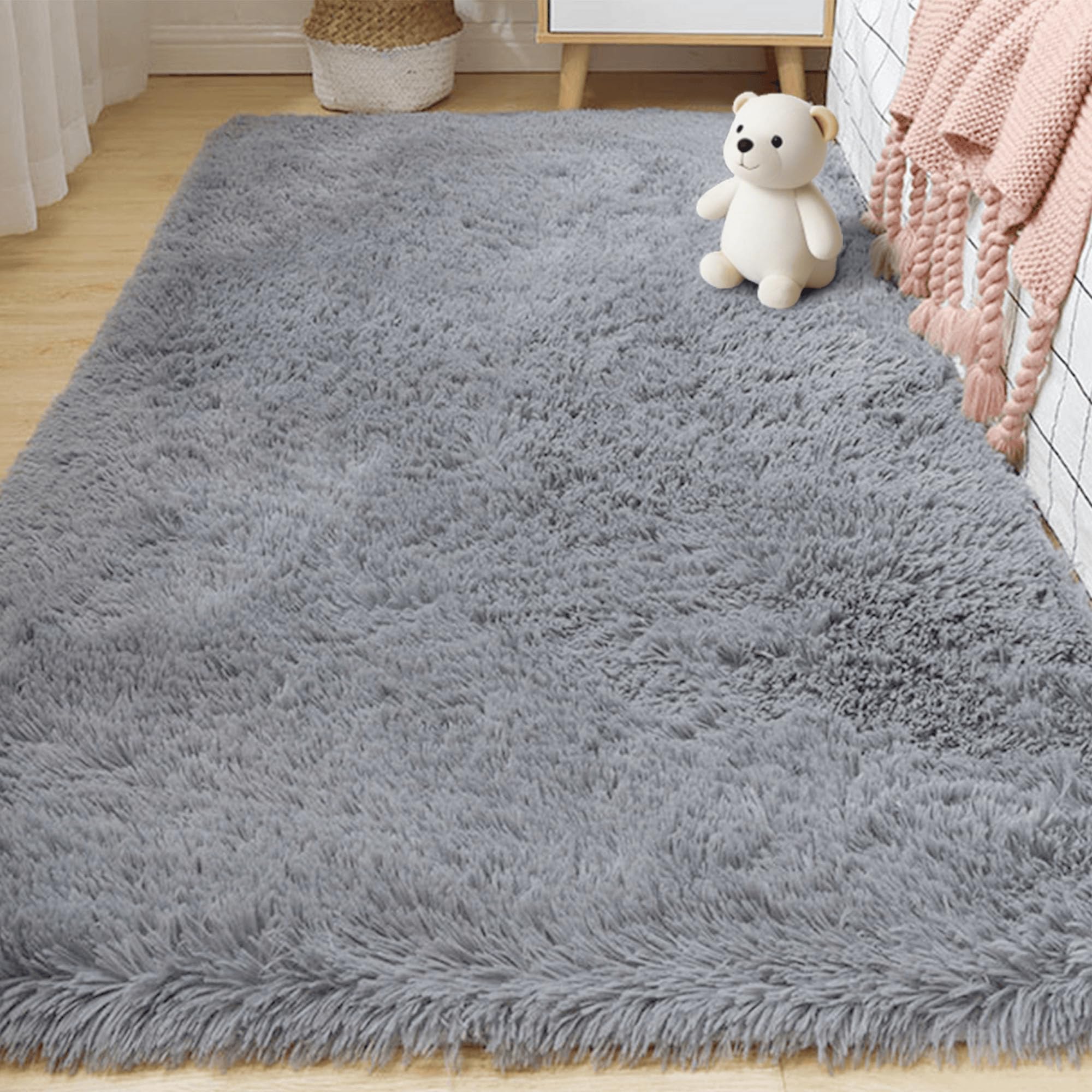Tapis moderne 250 x 250 cm lavable : en finir avec les taches tenaces dans le salon